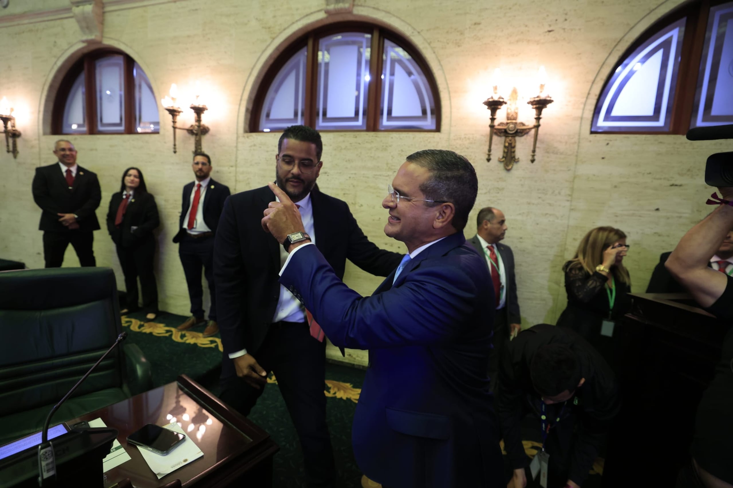 Junto a Jesús Manuel Ortiz, aspirante a la gobernación por el PPD.