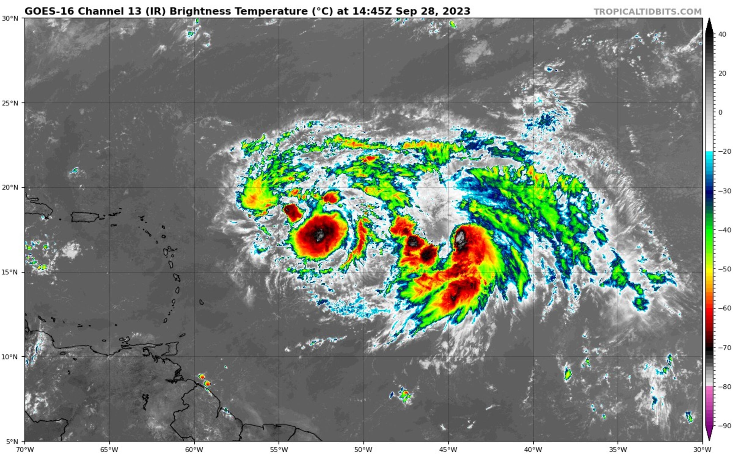 Imagen de satélite de la tormenta tropical Philippe y la tormenta tropical Rina.