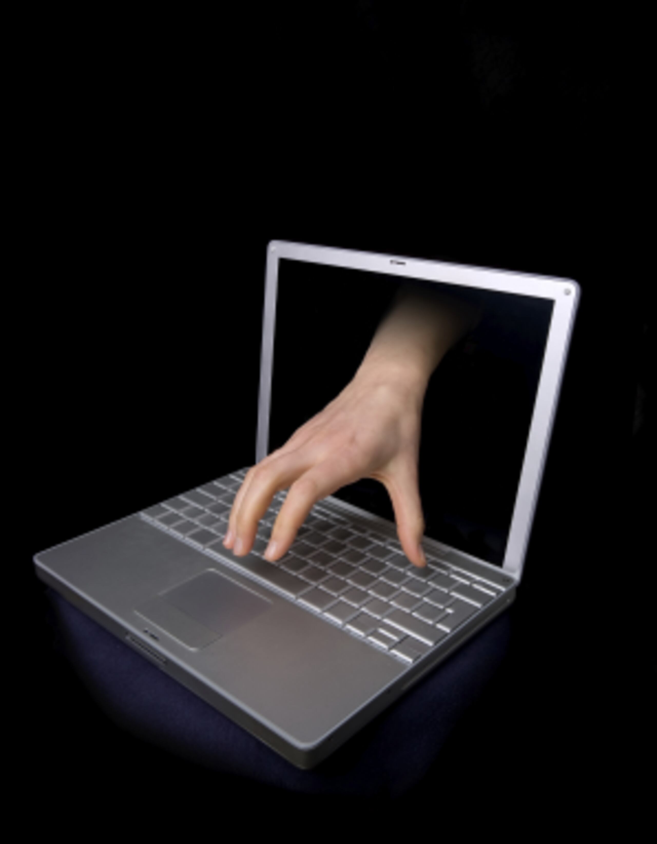 La compleja trama de fraude bancario, robo de identidad y de intrusión informática, entre otros delitos, reportó 160 millones de dólares a sus ejecutores. (Archivo)