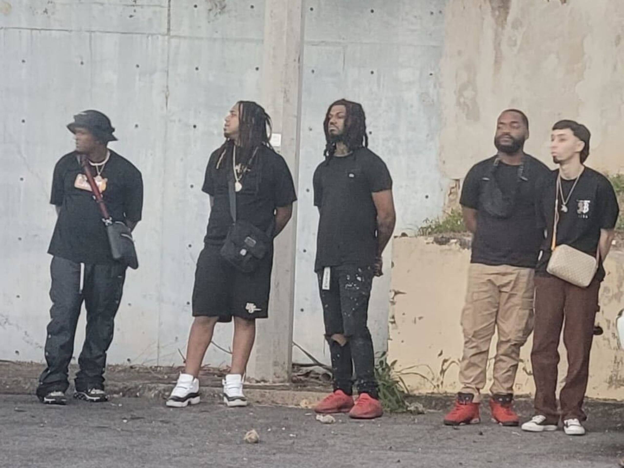 Cinco presuntos integrantes de las Fuerzas Armadas Revolucionarias de Cantera arrestados en Río Piedras. (Archivo)