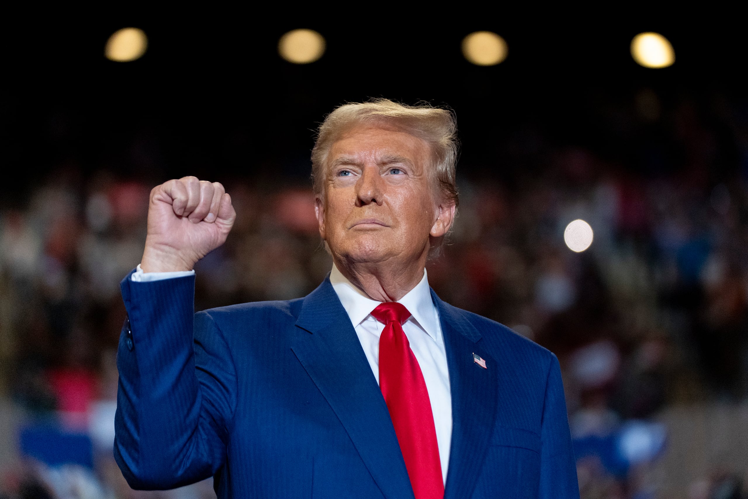El electo presidente Donald Trump parace tener mejores relaciones con la FIFA en comparación con el COI.