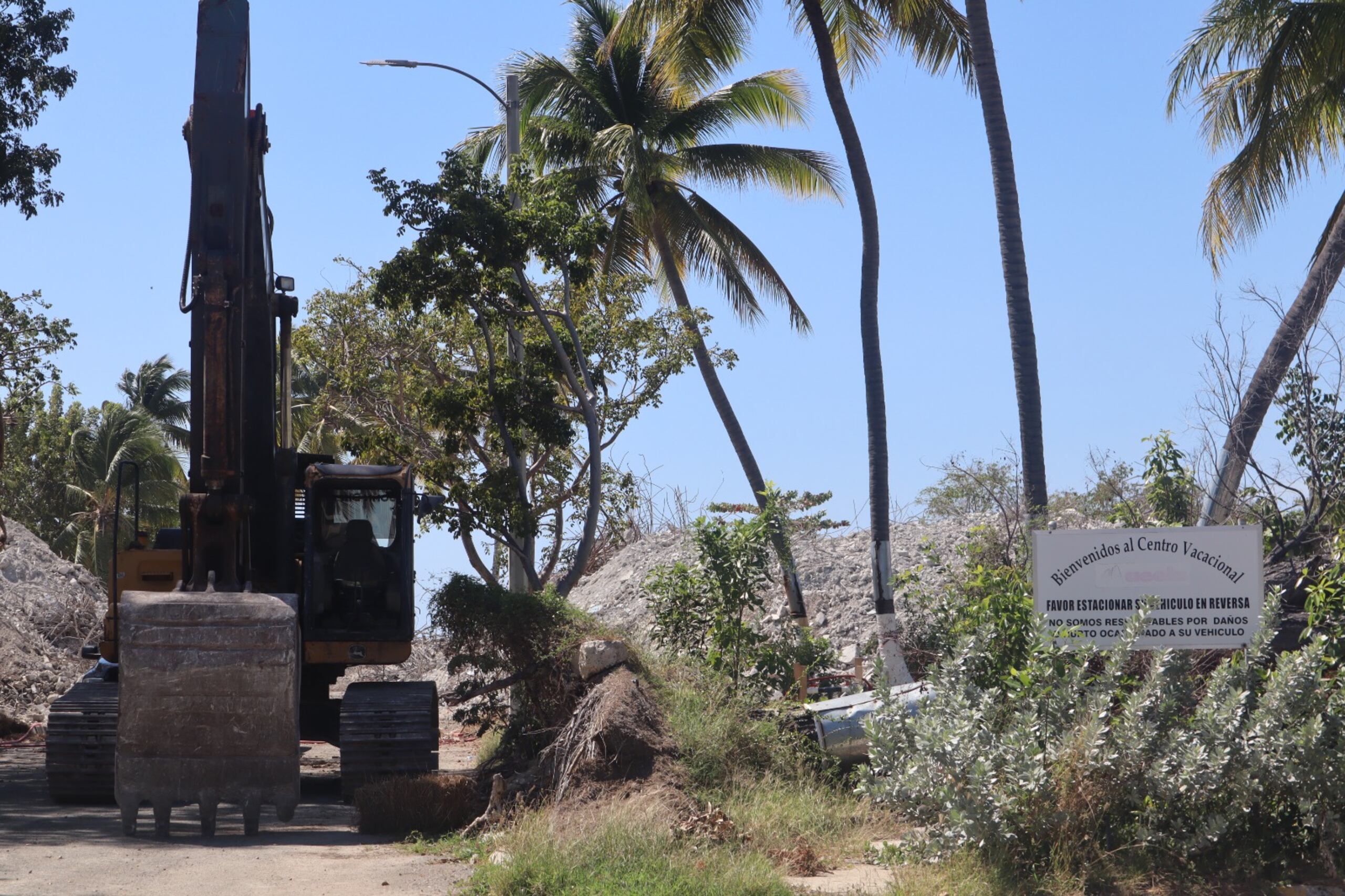 “Creo que (la limpieza) va en el tiempo que nos había indicado el contratista”, indicó el alcalde de Guánica, Ismael Rivera Ramos.