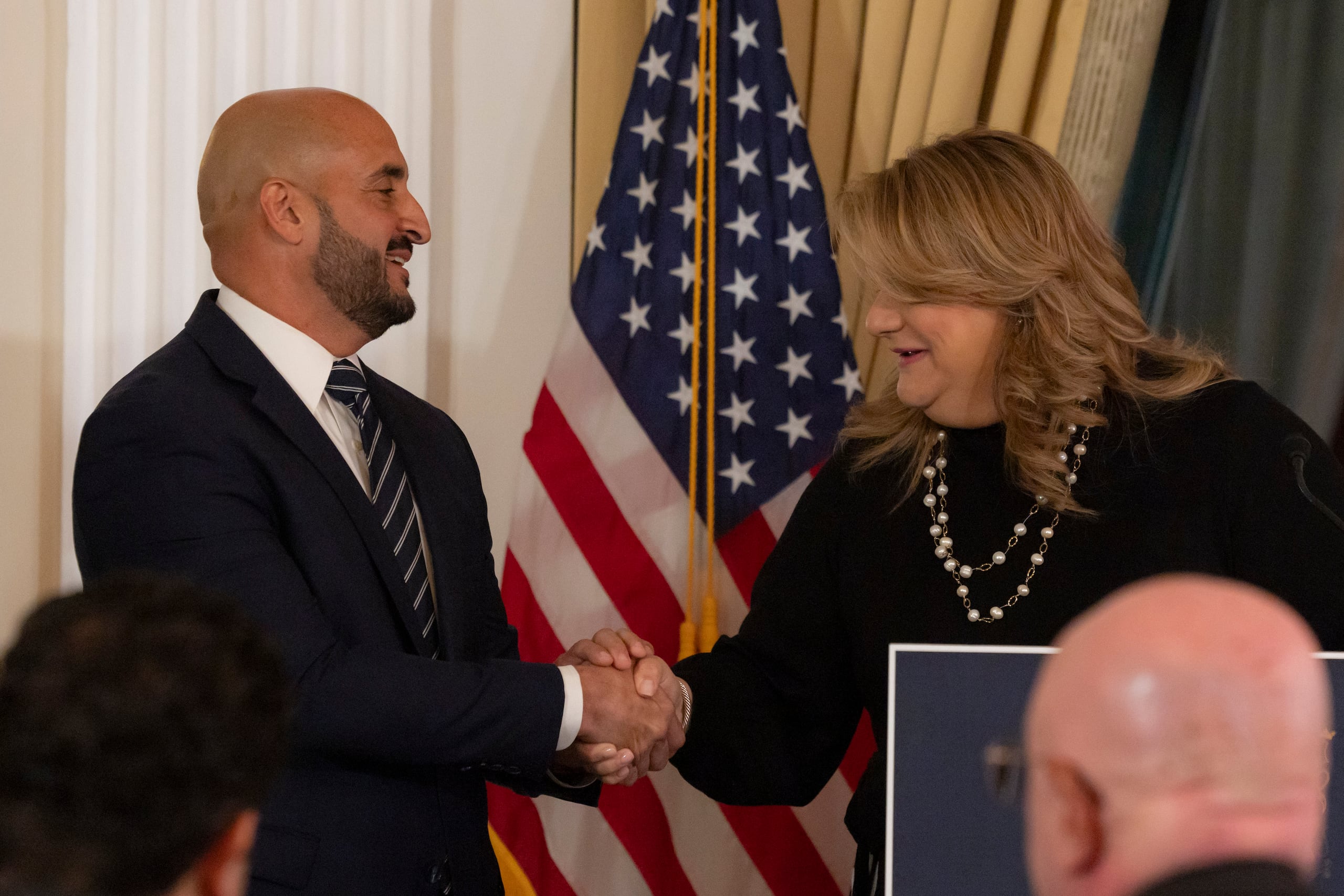 La Gobernadora Jenniffer González con el jefe de la Policia de Puerto Rico.