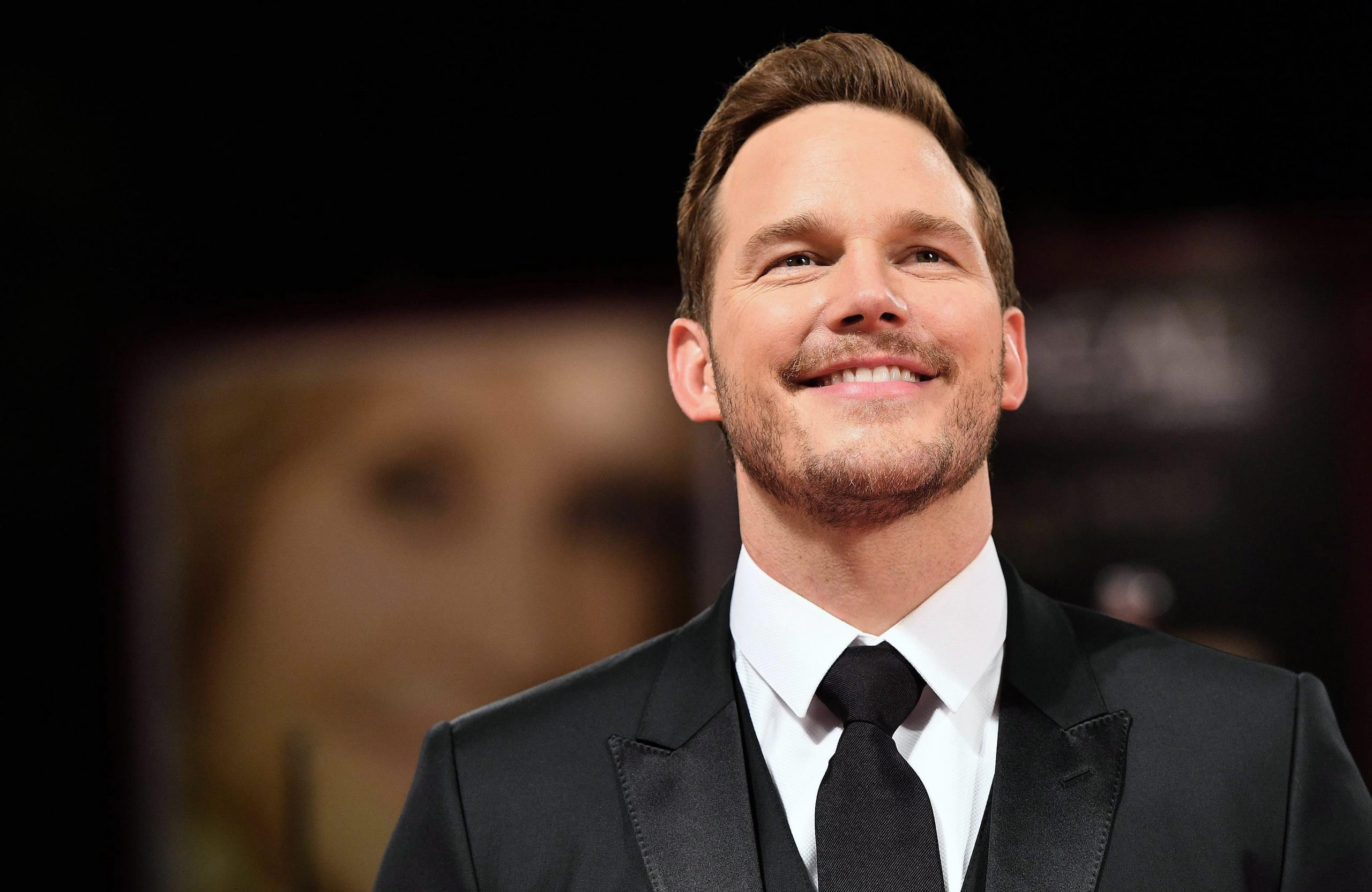 “Mercy”, un thriller de 60 millones de dólares protagonizado por Chris Pratt como un hombre en un futuro cercano siendo juzgado por un juez de IA, fue el principal estreno.