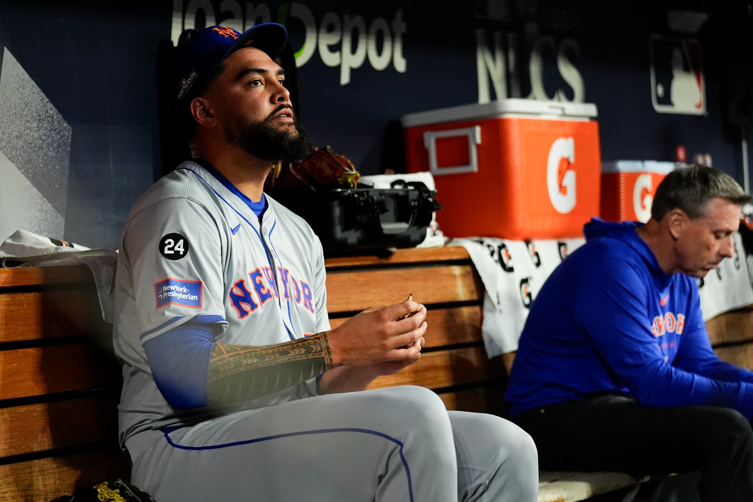 Sean Manaea tiene ante si la posibilidad de ejercer una opción para seguir bajo contrato con los Mets o decidir regresar a la agencia libre.