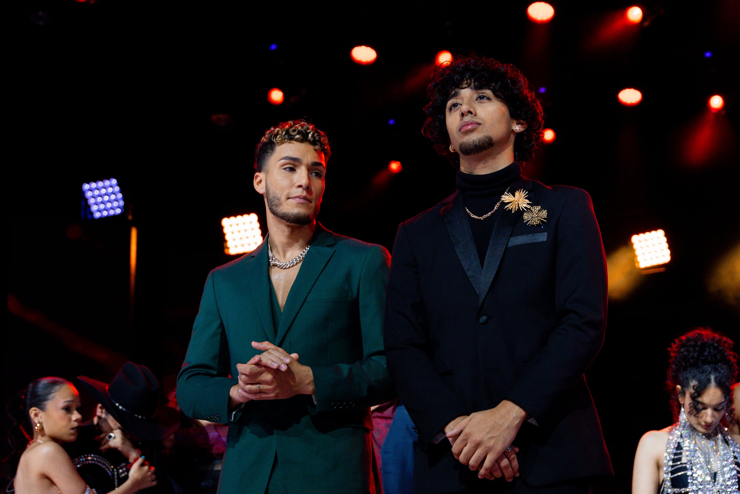 Kevin y Santiago esperan el voto del público para permanecer en la competencia musical.