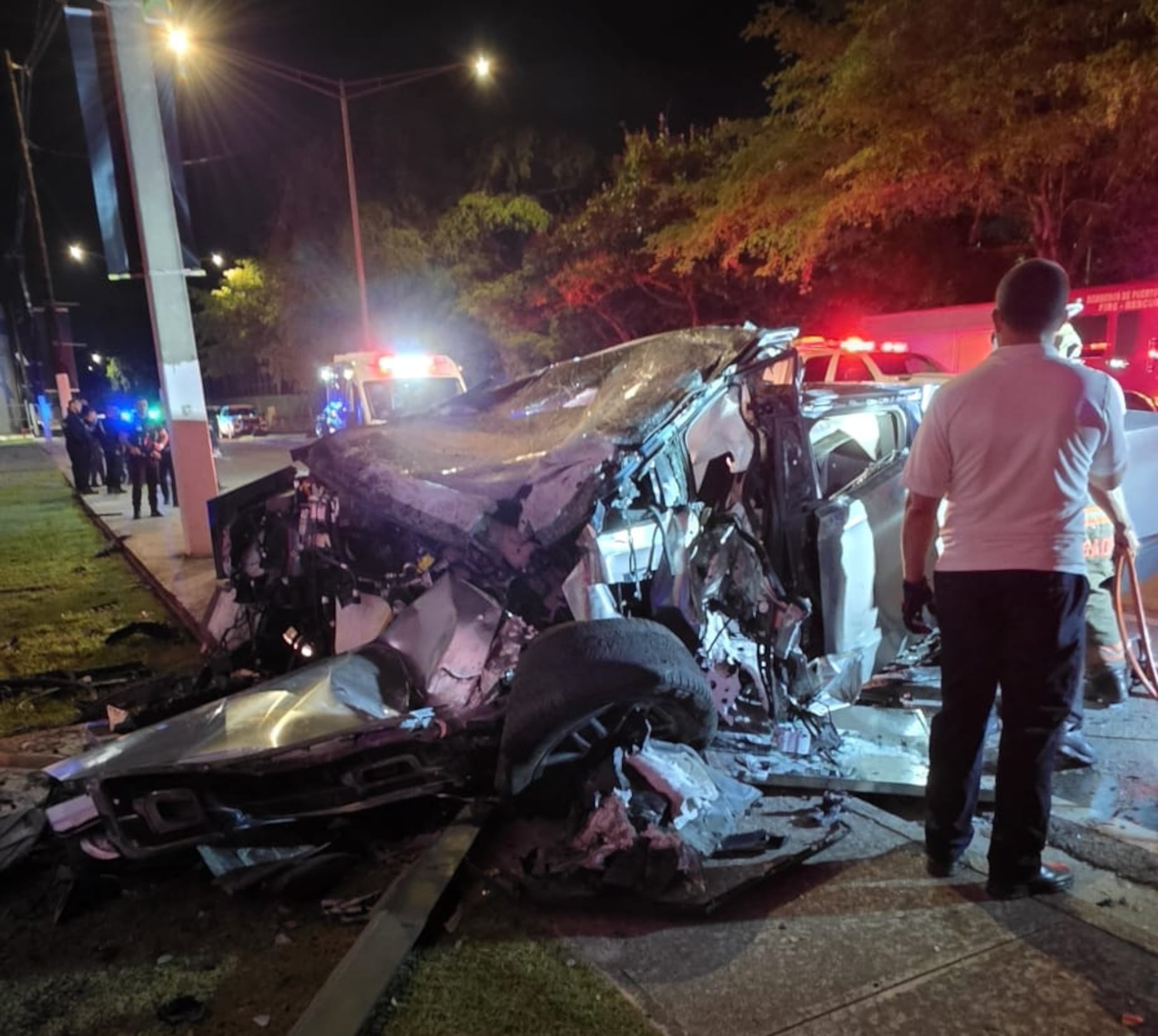 A pesar de que en este caso no se radicarían cargos debido a que el conductor murió en el accidente, siempre se sigue el protocolo de investigación para cubrir todos los ángulos, confirmó el capitán Elvis Zeno Santiago, director del Negociado de Patrullas de Carreteras.