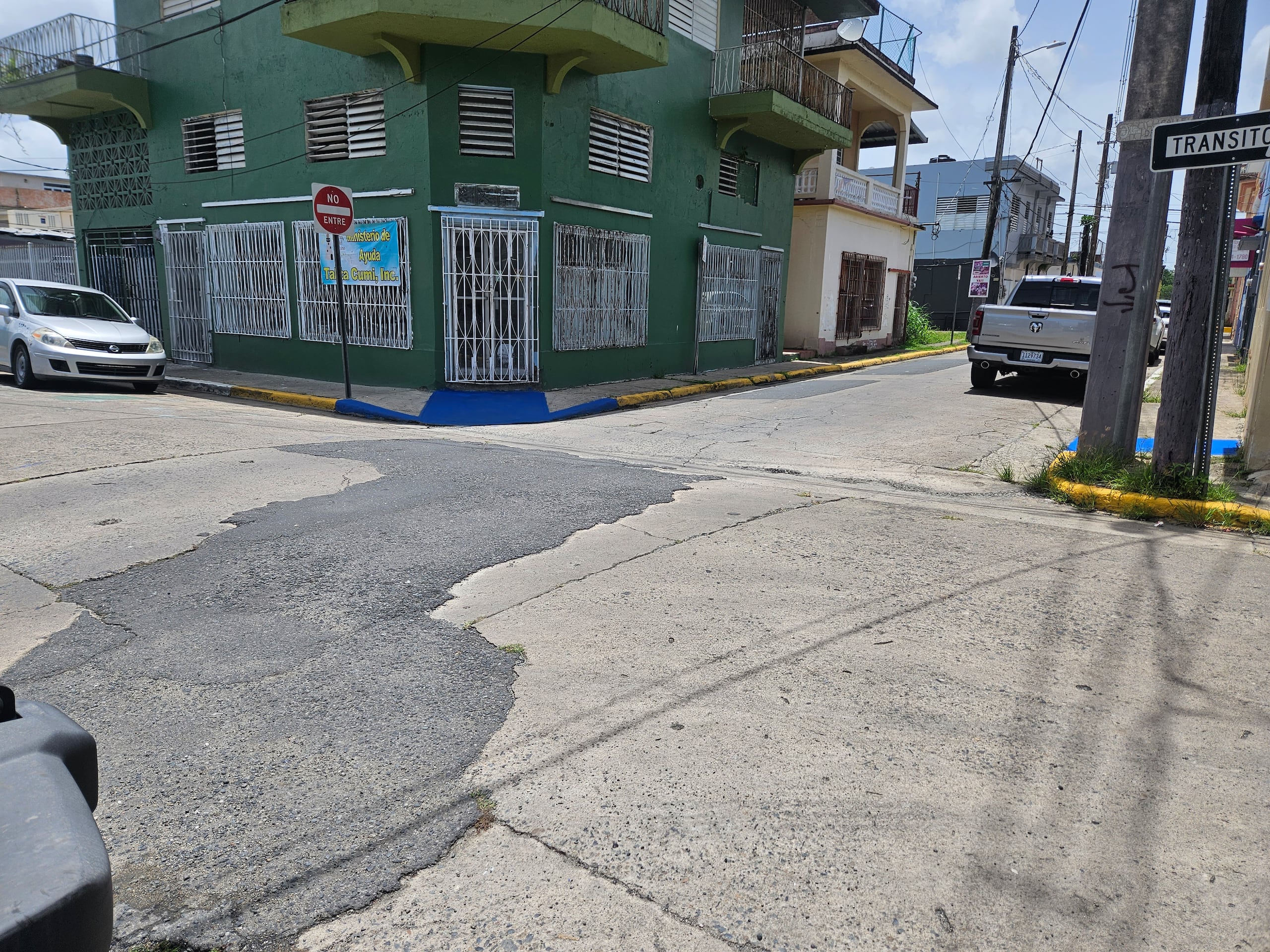 Carreteras en el casco urbano de Juncos.