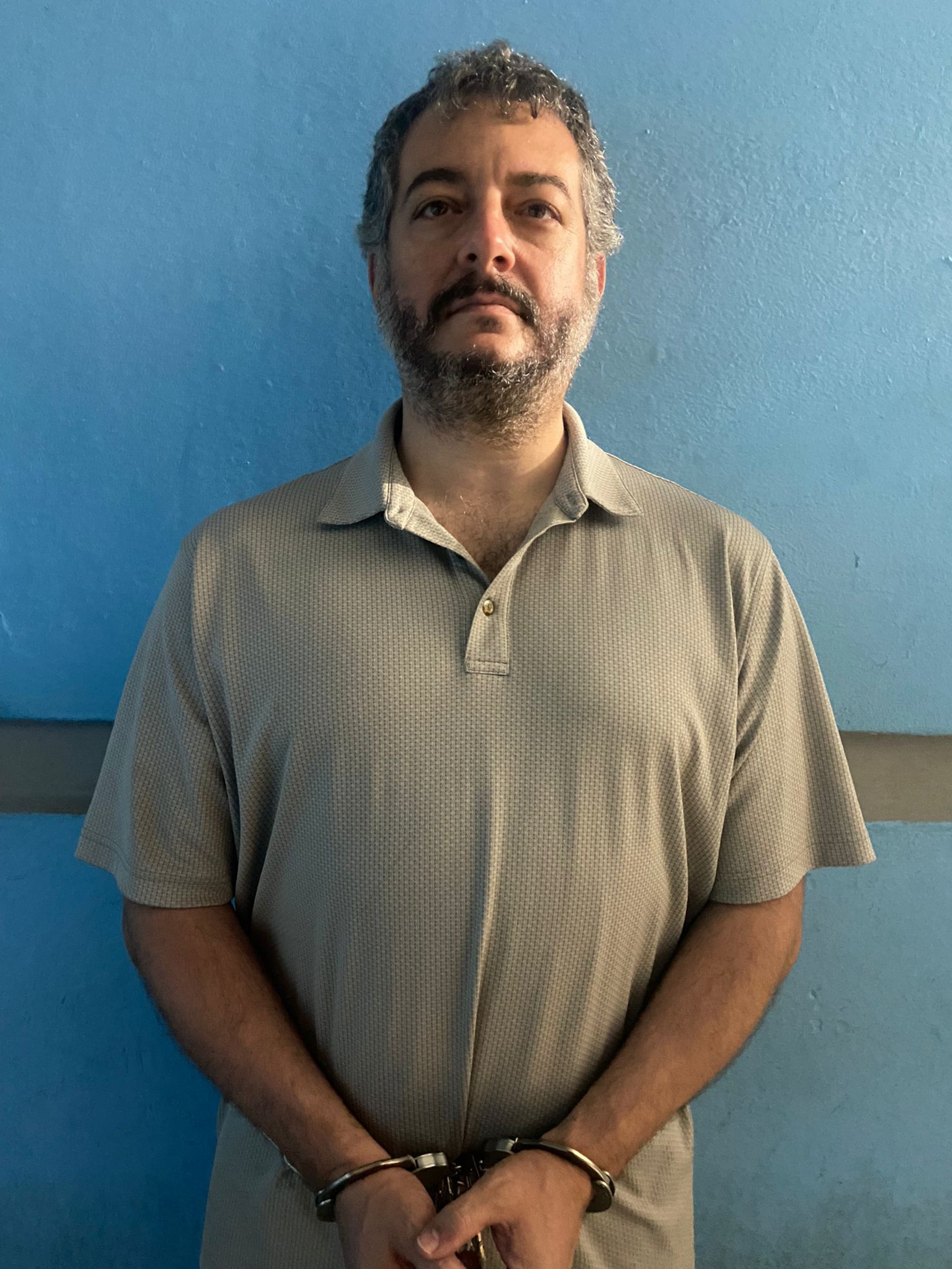 Alan D. Colón Padilla fue capturado en la urbanización Llanos de Isabela.