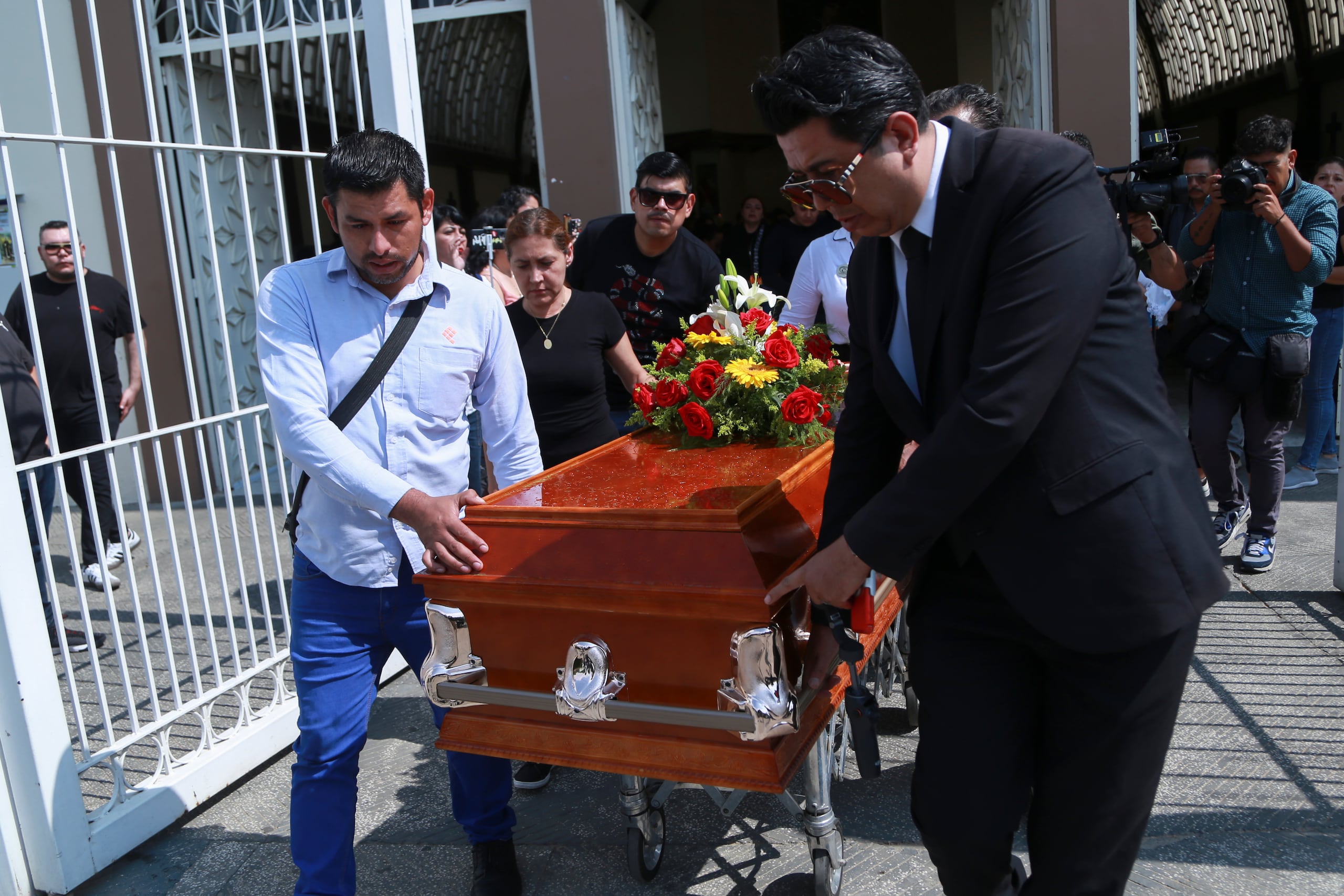 Michoacán es uno de los estados más violentos de México y es escenario de la lucha que mantienen varios cárteles y grupos delictivos por el control del territorio.