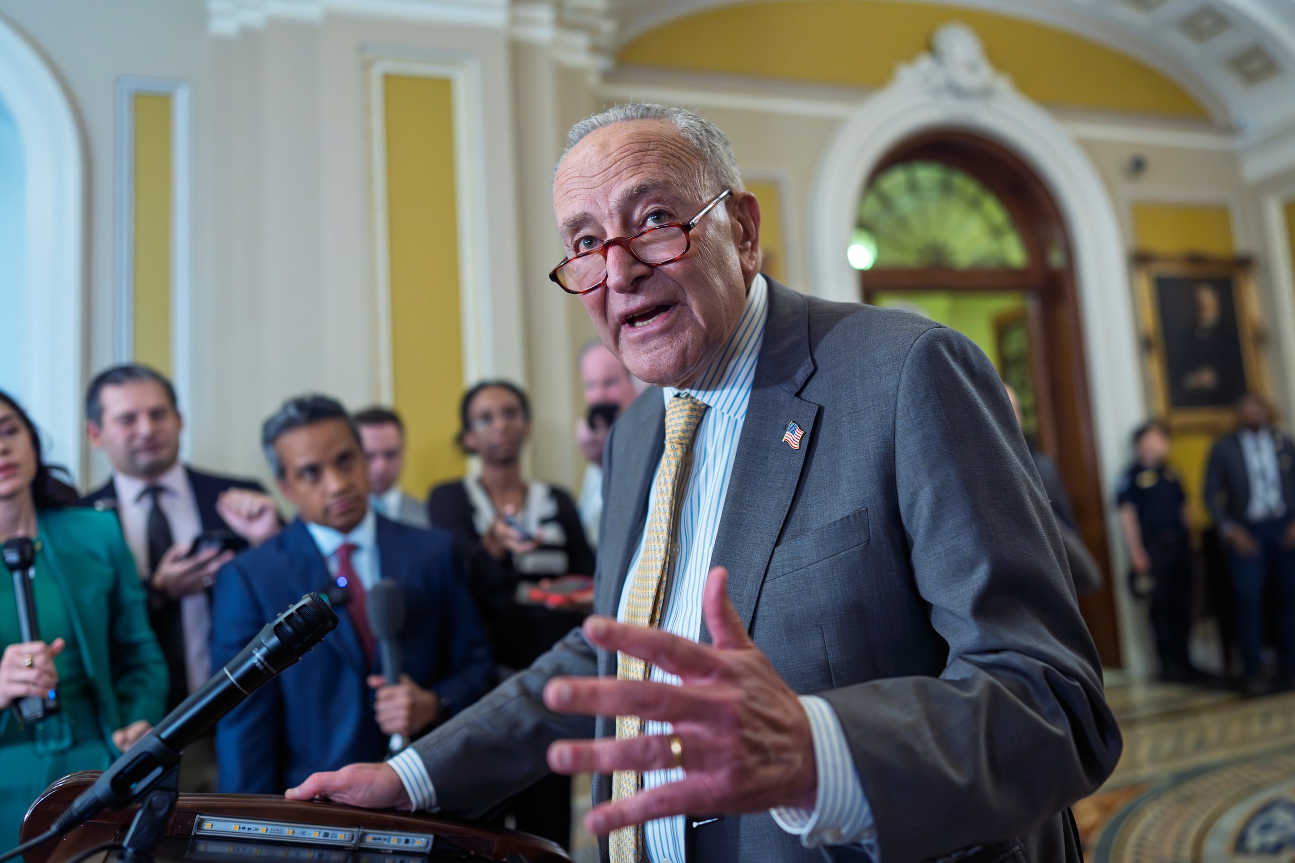 Chuck Schumer, líder de la minoría en el Senado