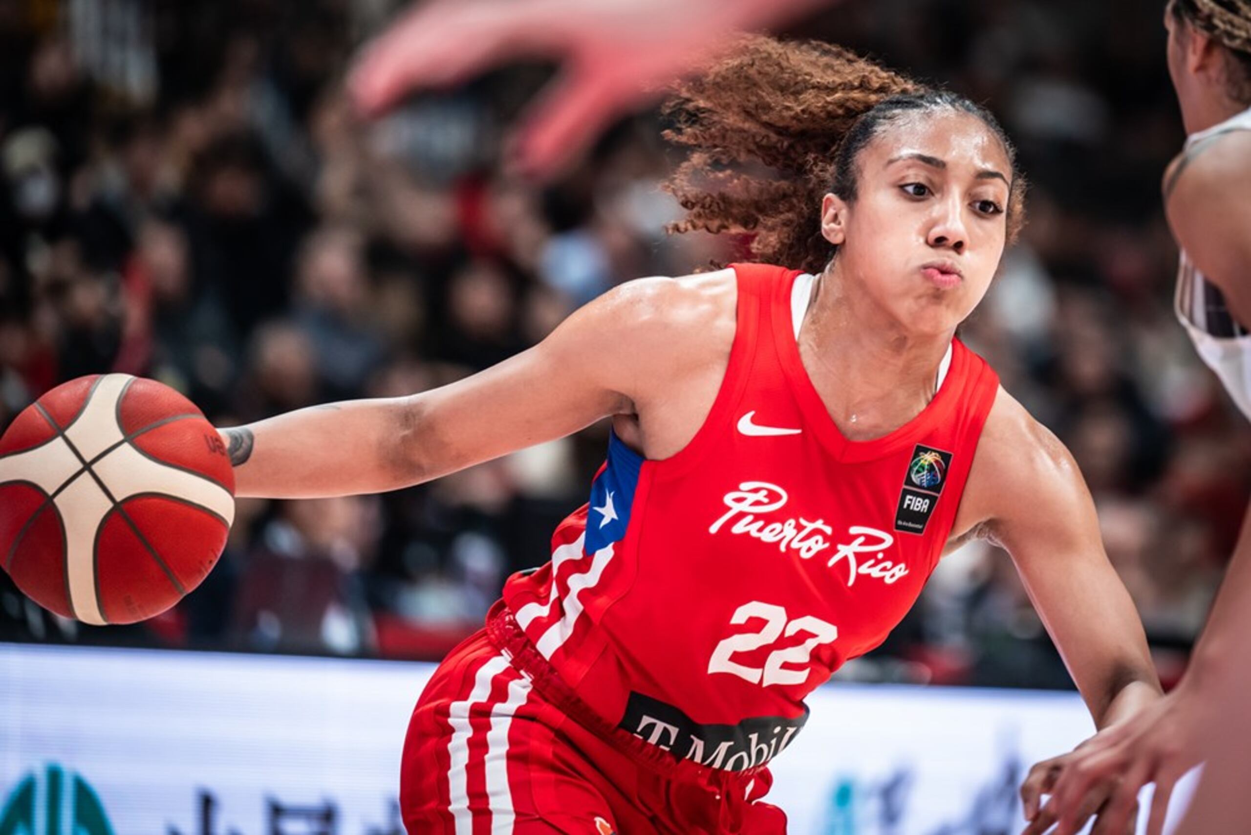 Arella Guirantes anotó el canasto que le dio la ventaja definitiva a Puerto Rico.