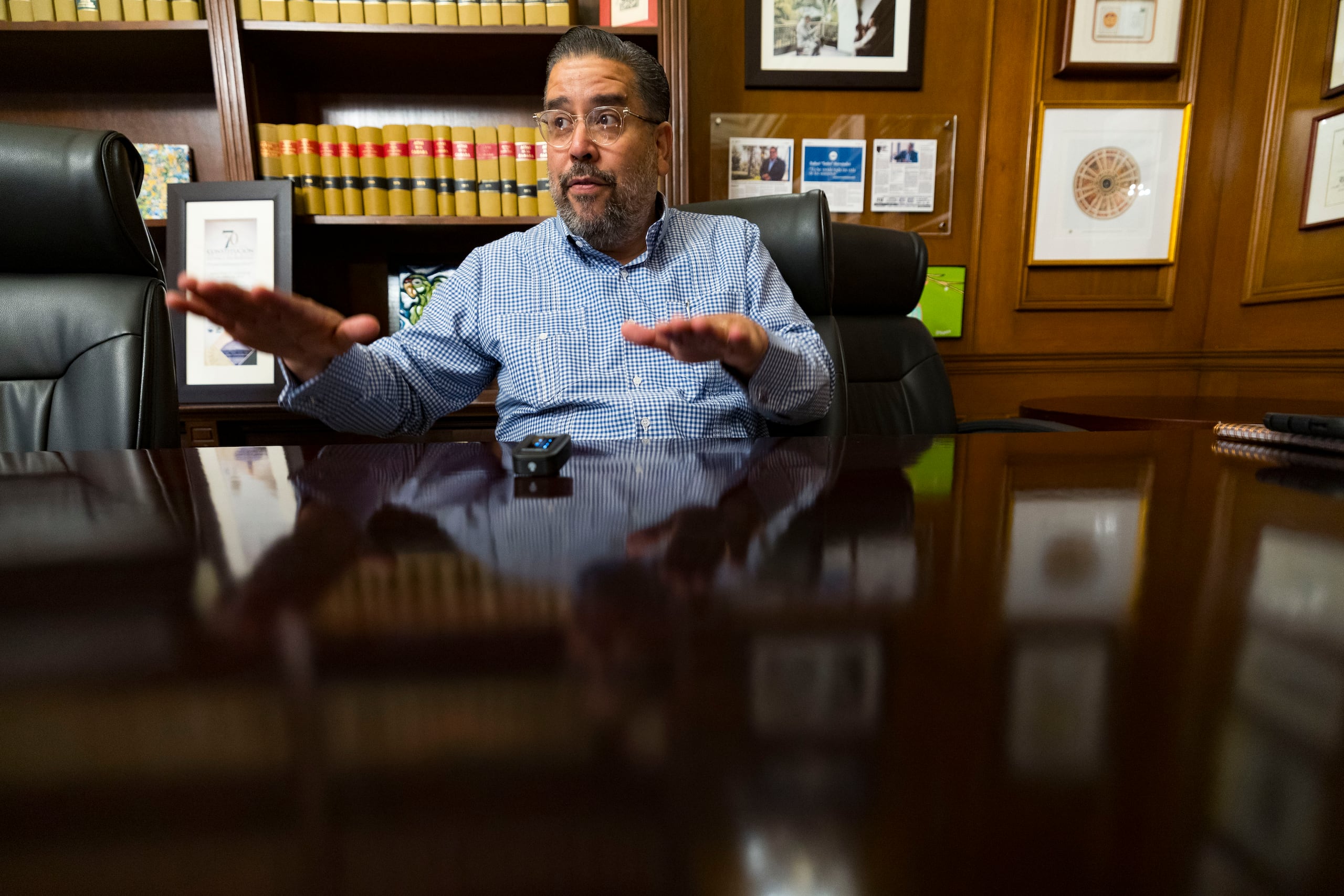 El presidente de la Cámara de Representantes Rafael " Tatito " Hernández.