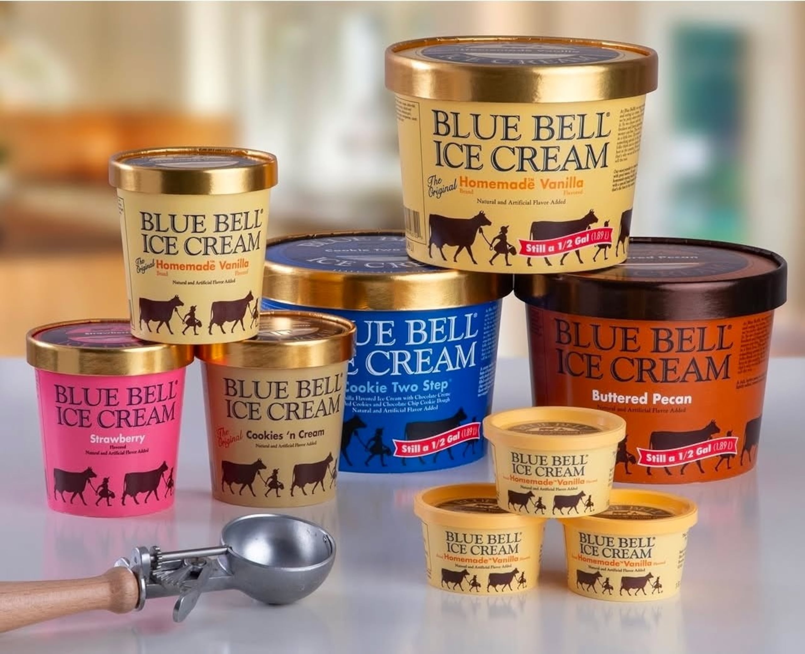 Blue Bell Creameries elabora su mantecado a la antigua, utilizando leche fresca y crema provenientes de lecherías locales e ingredientes de primera calidad.