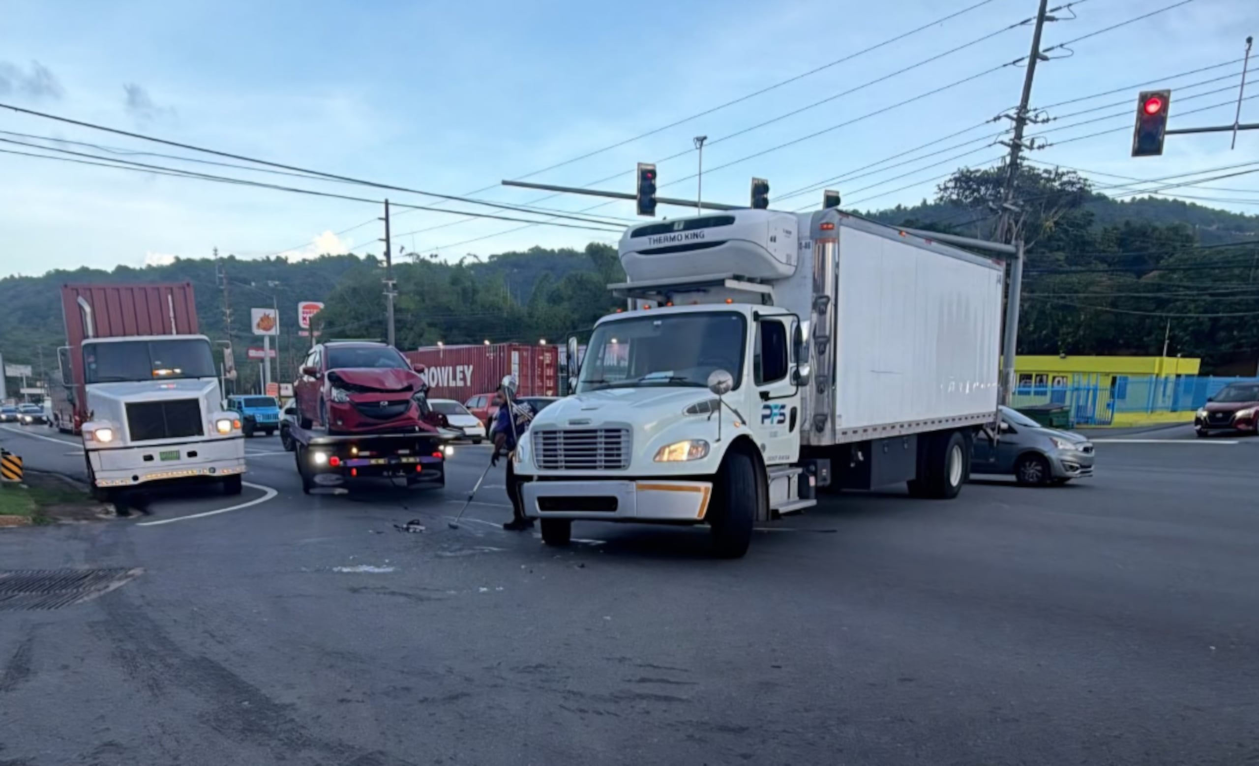 Accidente con camión de San Juan a Caguas