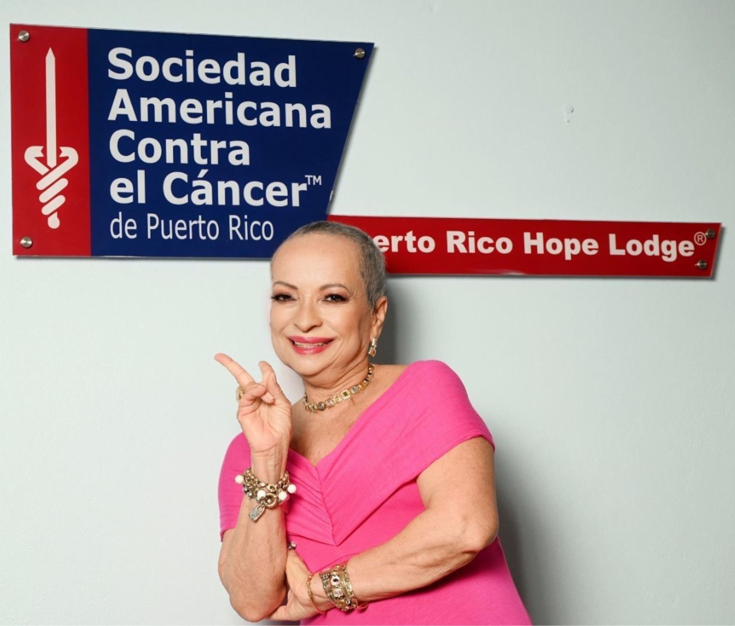 Torres se mantiene activa a través de la señal de Noti Uno 630 AM en su programa "Cita médica".