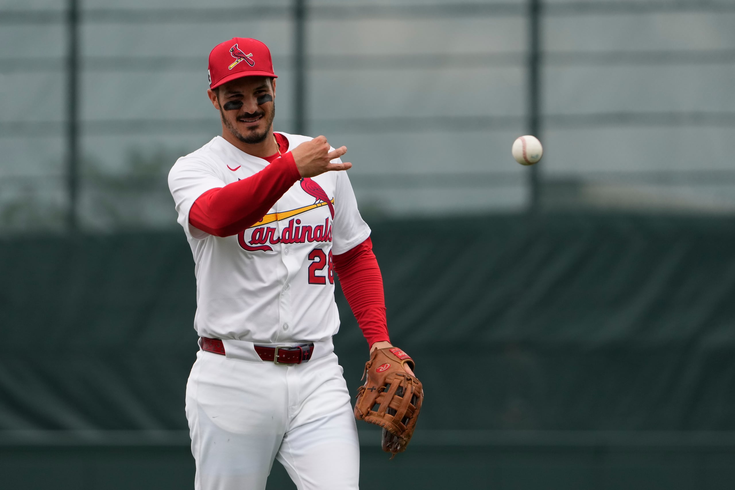 Nolan Arenado es la tercera base de los Cardinals de San Luis.