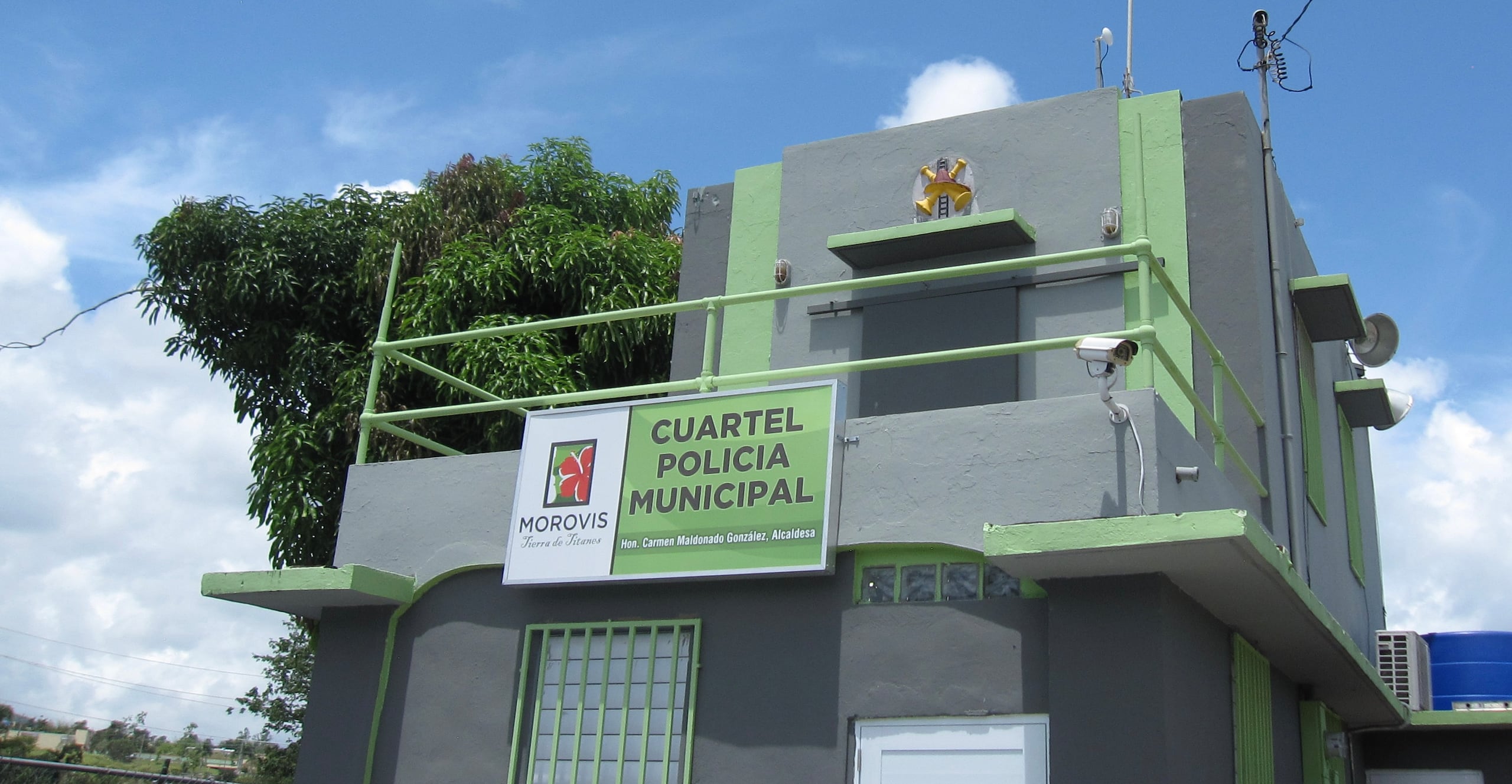 La víctima llegó hasta el cuartel de la Policía Municipal de Morovis, para radicar una querella por violencia doméstica contra su pareja.