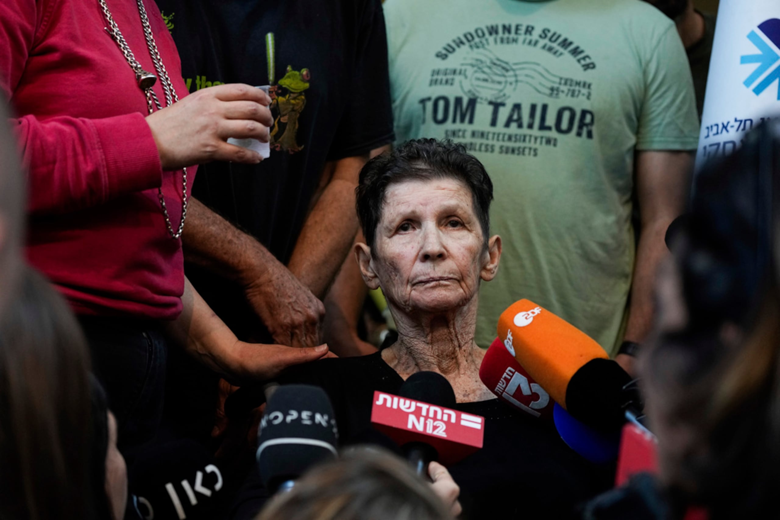 Yocheved Lifshitz lamentó que una valla que ha costado “2,000 millones” no haya servido para proteger a los israelíes, en referencia a la barrera de seguridad que separa Gaza de Israel.