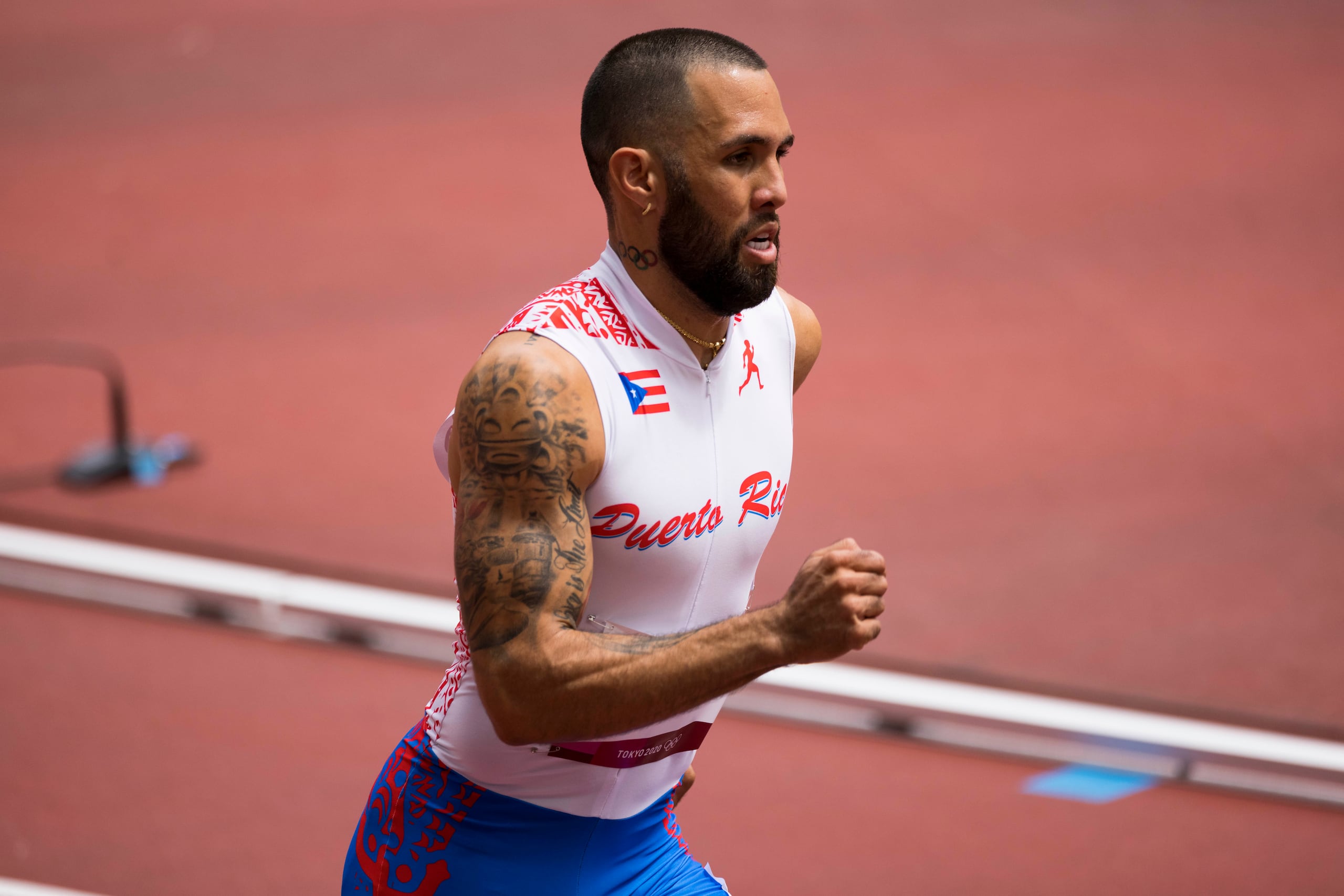 Wesley Vázquez en los 800 metros de Tokio 2020.