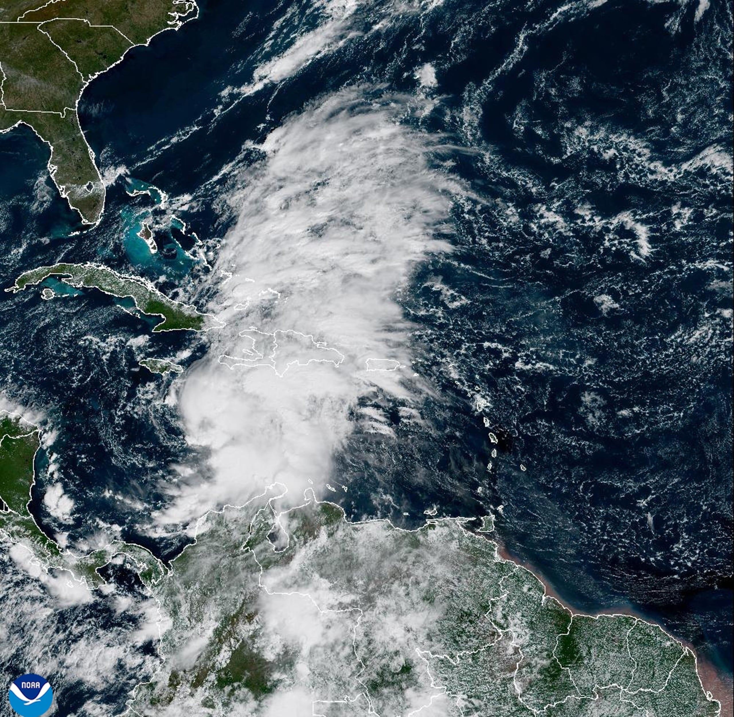 Fotografía satelital cedida este jueves por la Oficina Nacional de Administración Oceánica y Atmosférica de Estados Unidos (NOAA), a través del Centro Nacional de Huracanes (NHC), donde se muestra la localización de la tormenta tropical Melissa en el mar del Caribe. EFE/ Oficina Nacional de Administración Oceánica y Atmosférica de Estados Unidos