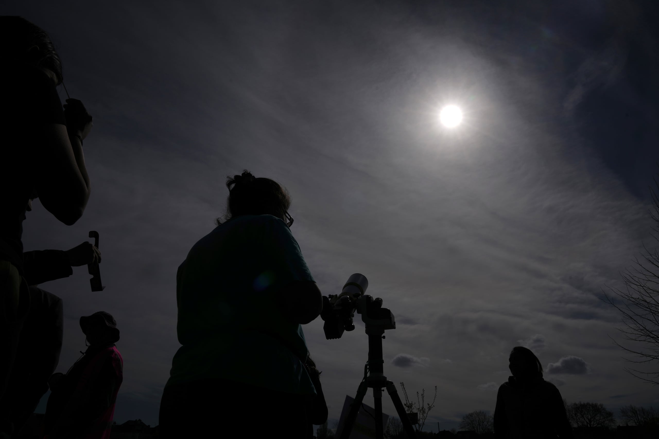 El eclipse solar total más esperado en la Tierra se dará en 2027. (AP Photo/Kin Cheung)
