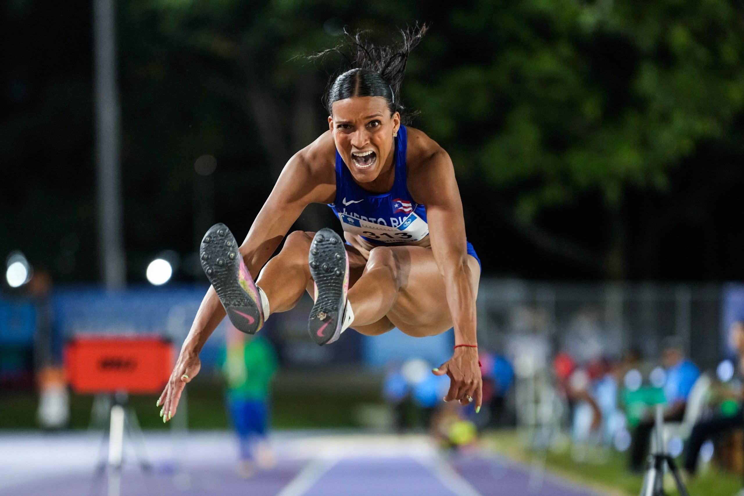 La saltadora puertorriqueña Alysbeth Félix en el Campeonato Panamericano de Atletismo.