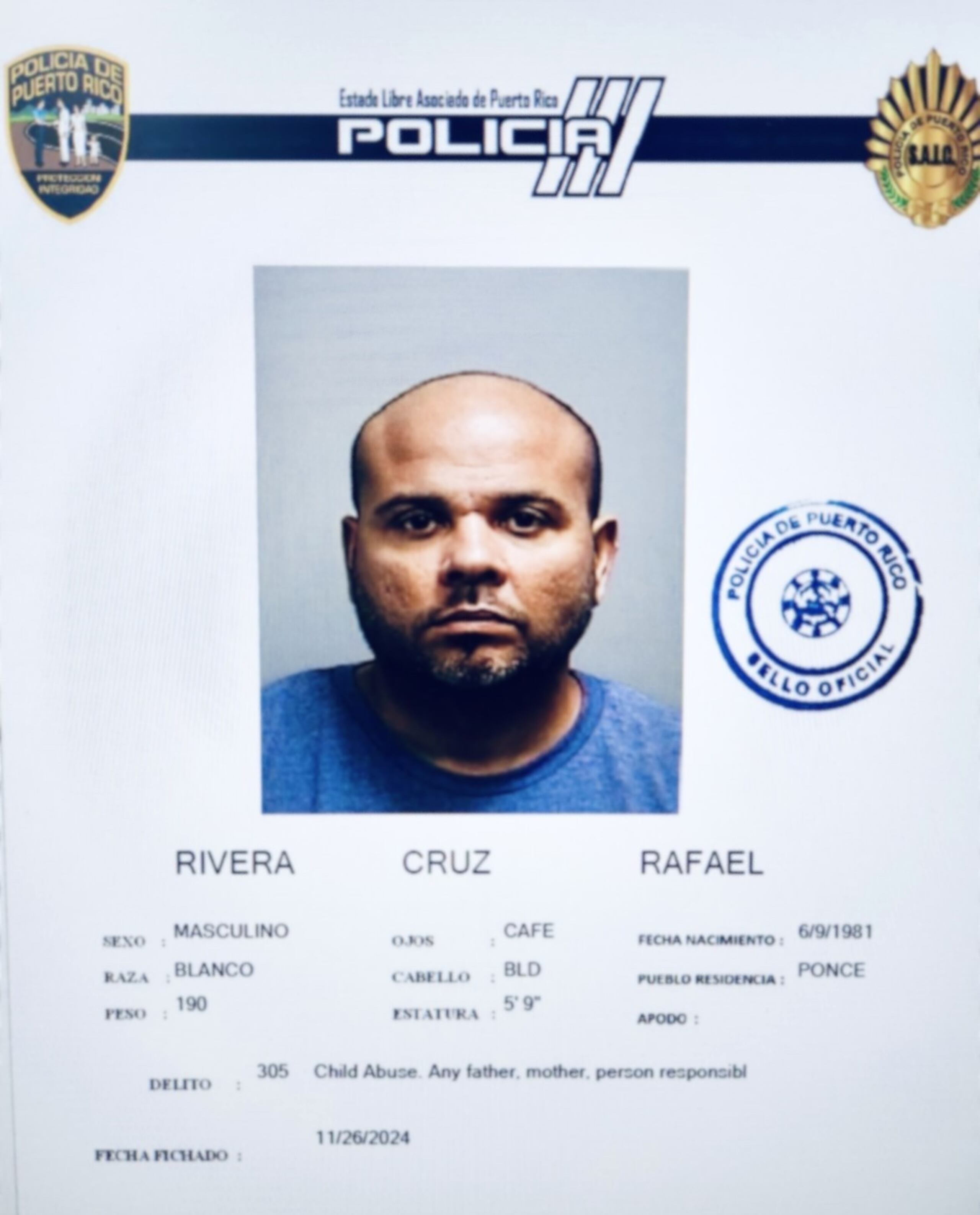 Rafael Rivera Cruz, fue acusado por un cargo de maltrato de menores, por golpear a su hijo en el rostro.