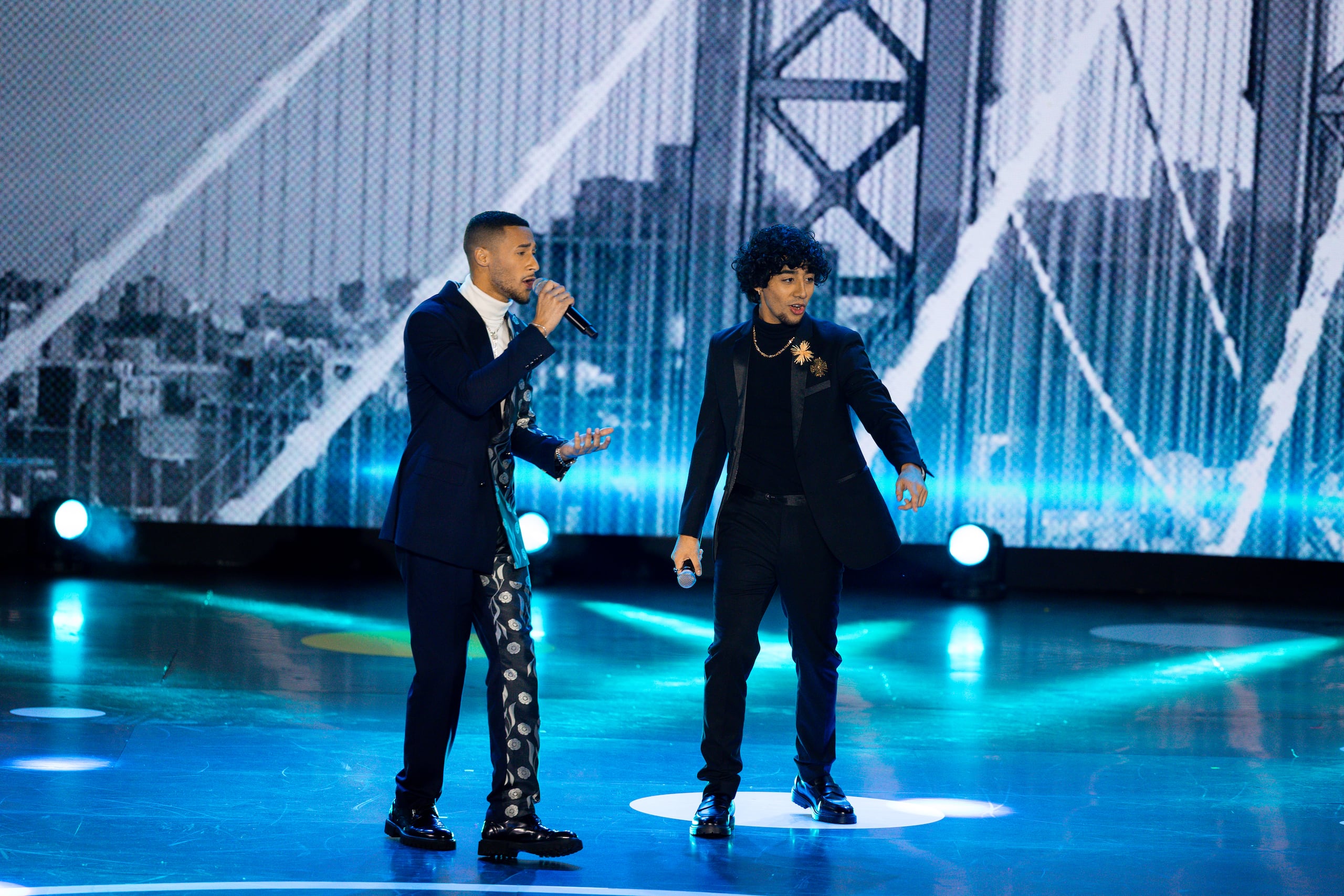 Kevin y Santiago interpretaron "Tan enamorados" de CNCO en la tercera gala de "Objetivo Fama".