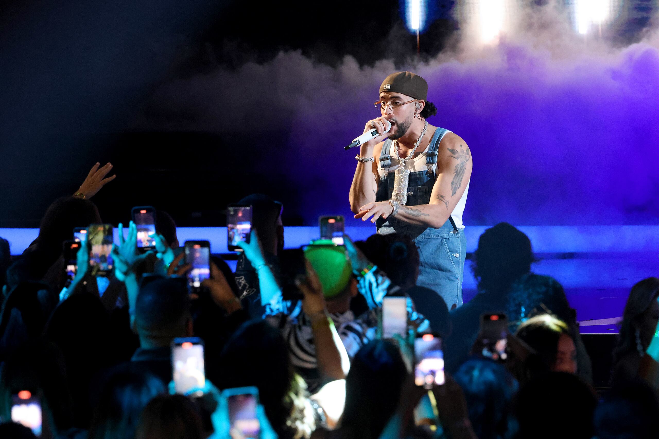 A la par con los rumores sobre un nuevo álbum, se especula que el artista pudiera tener un evento este jueves en el Coliseo de Puerto Rico.