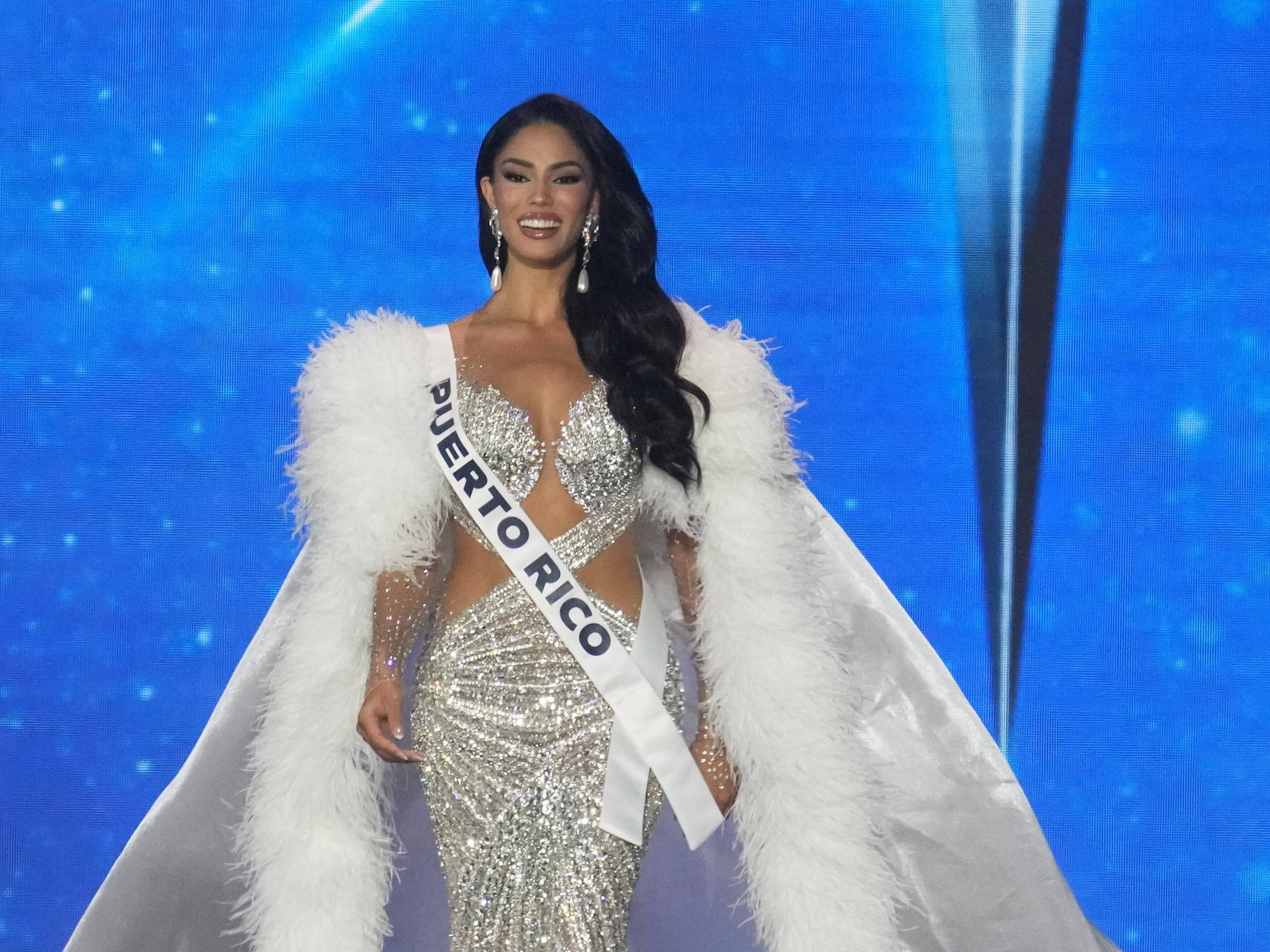 Miss Puerto Rico Zashely Alicea competes during the final round of the 74th Miss Universe Beauty Pageant in Nonthaburi province, Thailand, Friday, Nov. 21, 2025. (AP Photo/Sakchai Lalit)