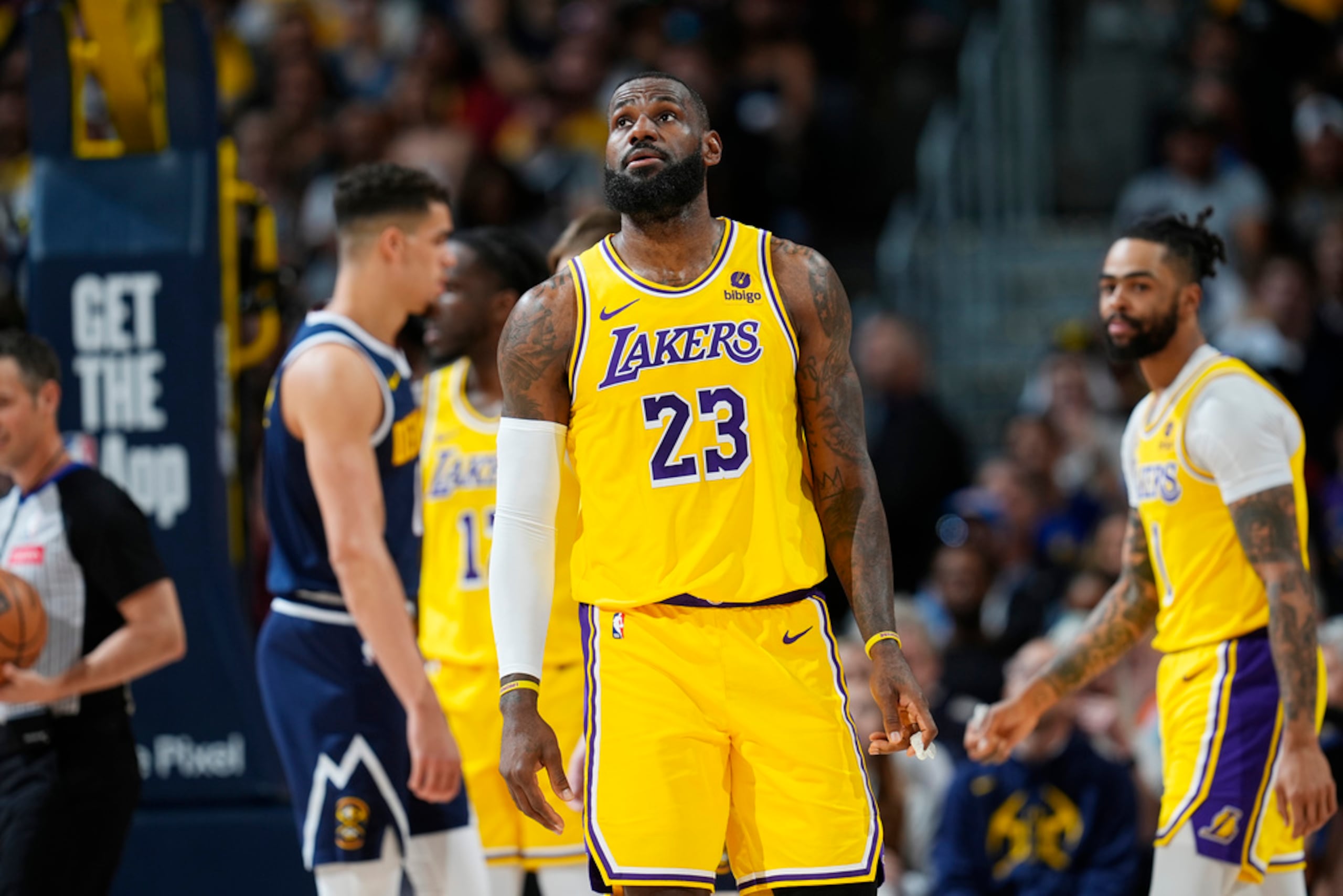 LeBron James tendrá que decidor su ejerce la opción por un año o se convierte en agente libre.
