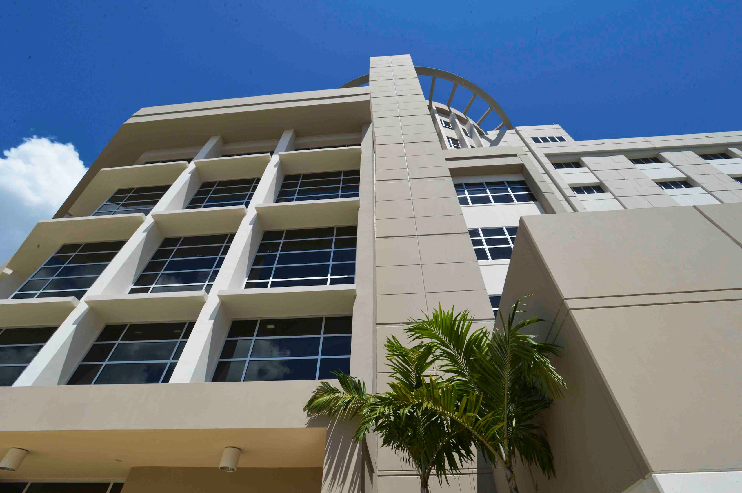 El juez superior José Ramírez no encontró causa probable para enjuiciar por el delito de tentativa de asesinato al gruero Juan Luis Colón González. (GFR Media)