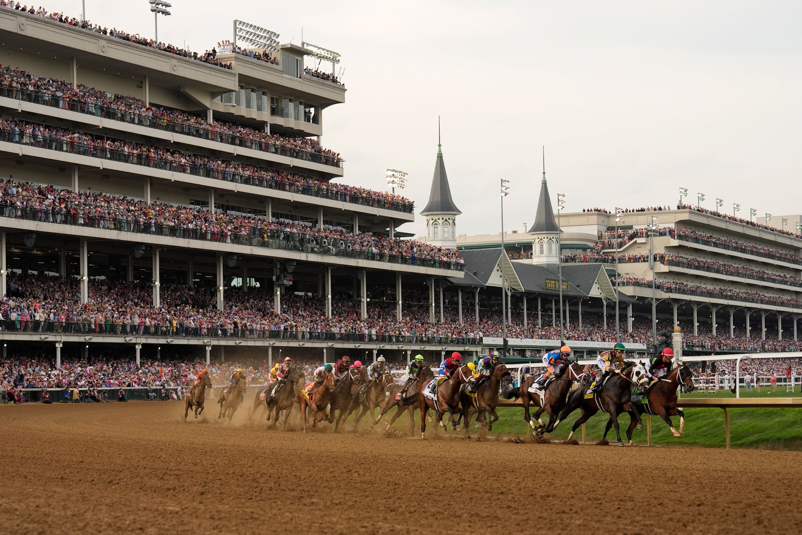 El fin de semana del Kentucky Derby tuvo a cuatro jinetes boricuas con victorias en clásicos de Grado.