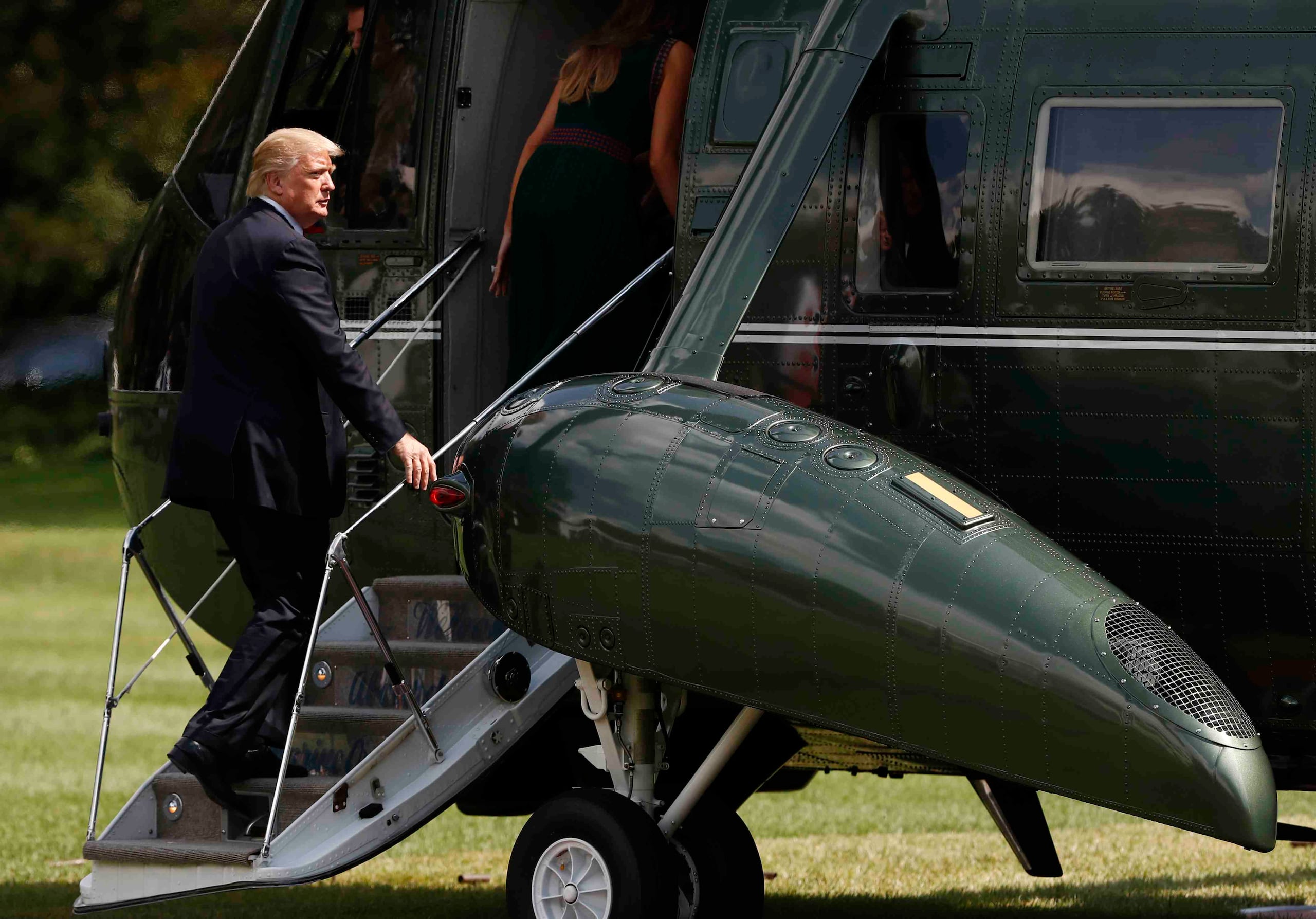 Trump se trasladó a en Camp David, en las montañas de Maryland, y desde allí atiende todo lo relacionado al paso de Harvey. (AP)