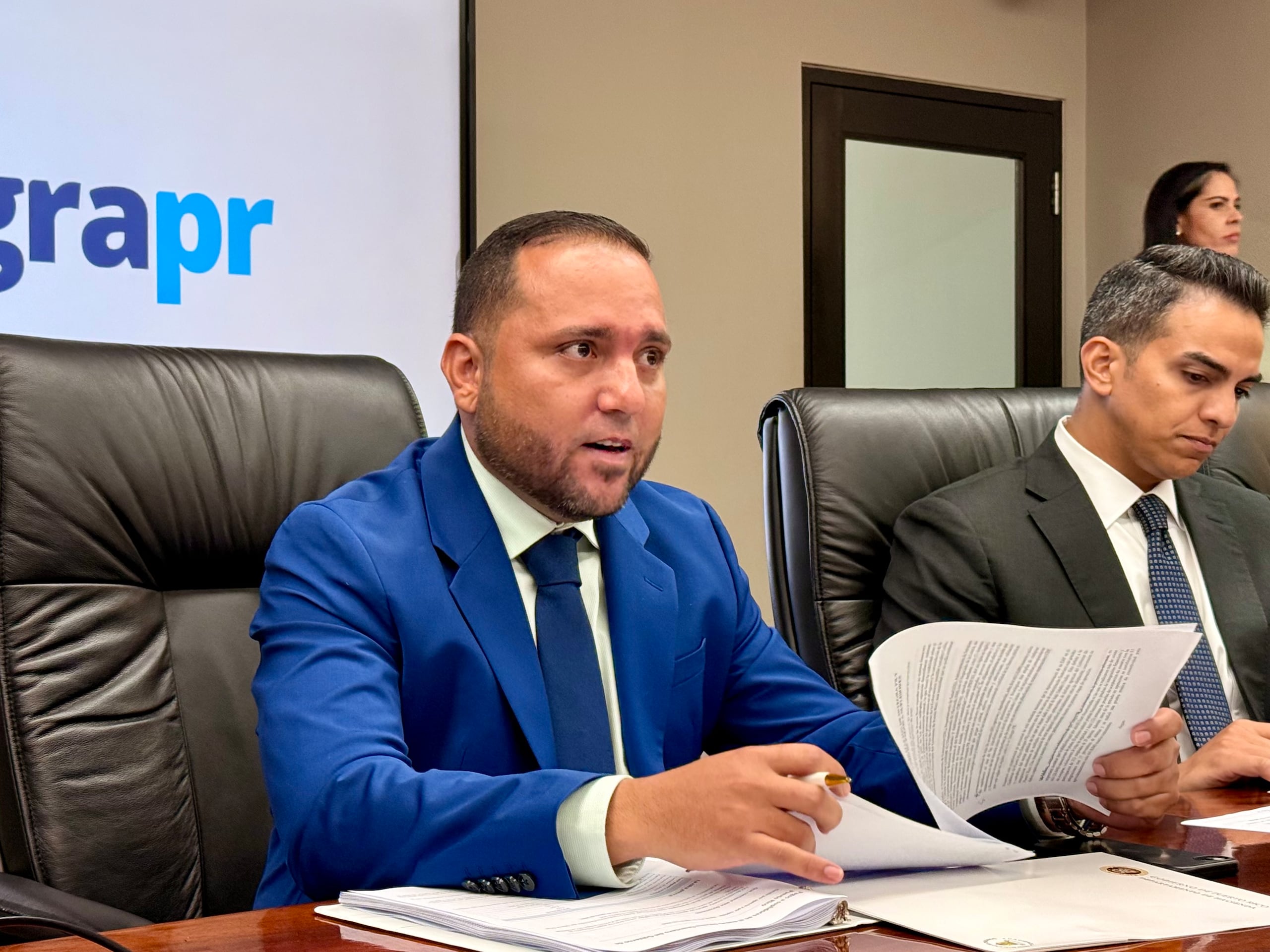 Orlando Rivera Berrios, director de la Oficina de Gerencia de Presupuesto, y Ángel Pantoja, secretario de Hacienda, aseguraron que el nuevo sistema ERP del gobierno está funcionando, si bien han surgido algunas situaciones que están atendiendo.