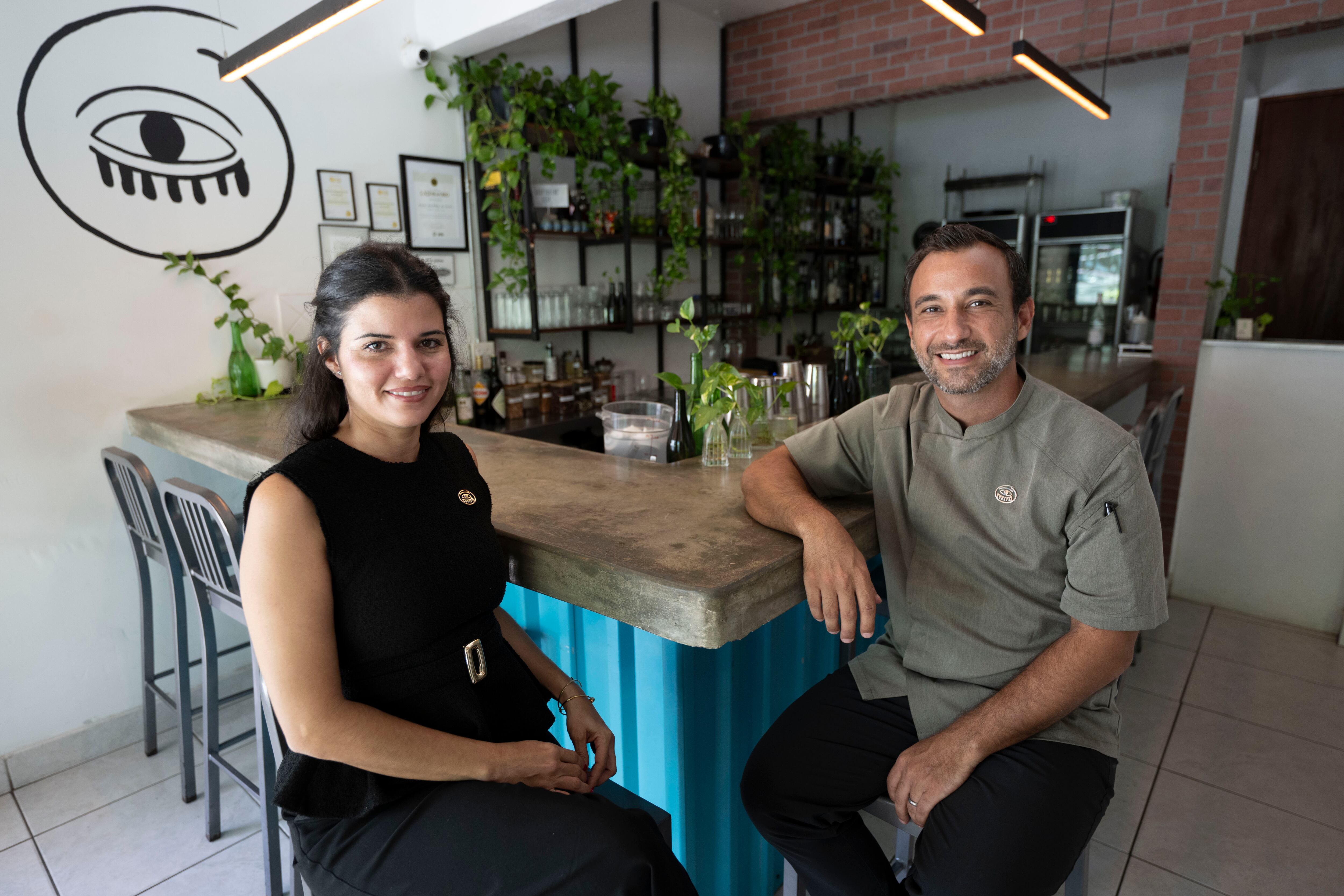 Imagen de la cobertura de: SUR Barra Nikkei en Santurce: un proyecto de vida de Angélica Marrero y Rafael Ubior