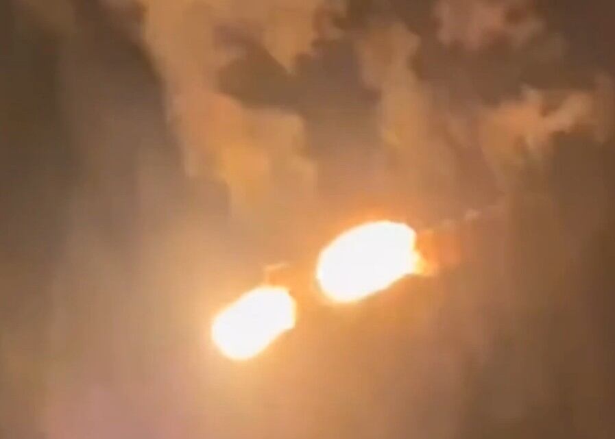 Imagen de la cobertura de: Satélite chino explota durante el lanzamiento