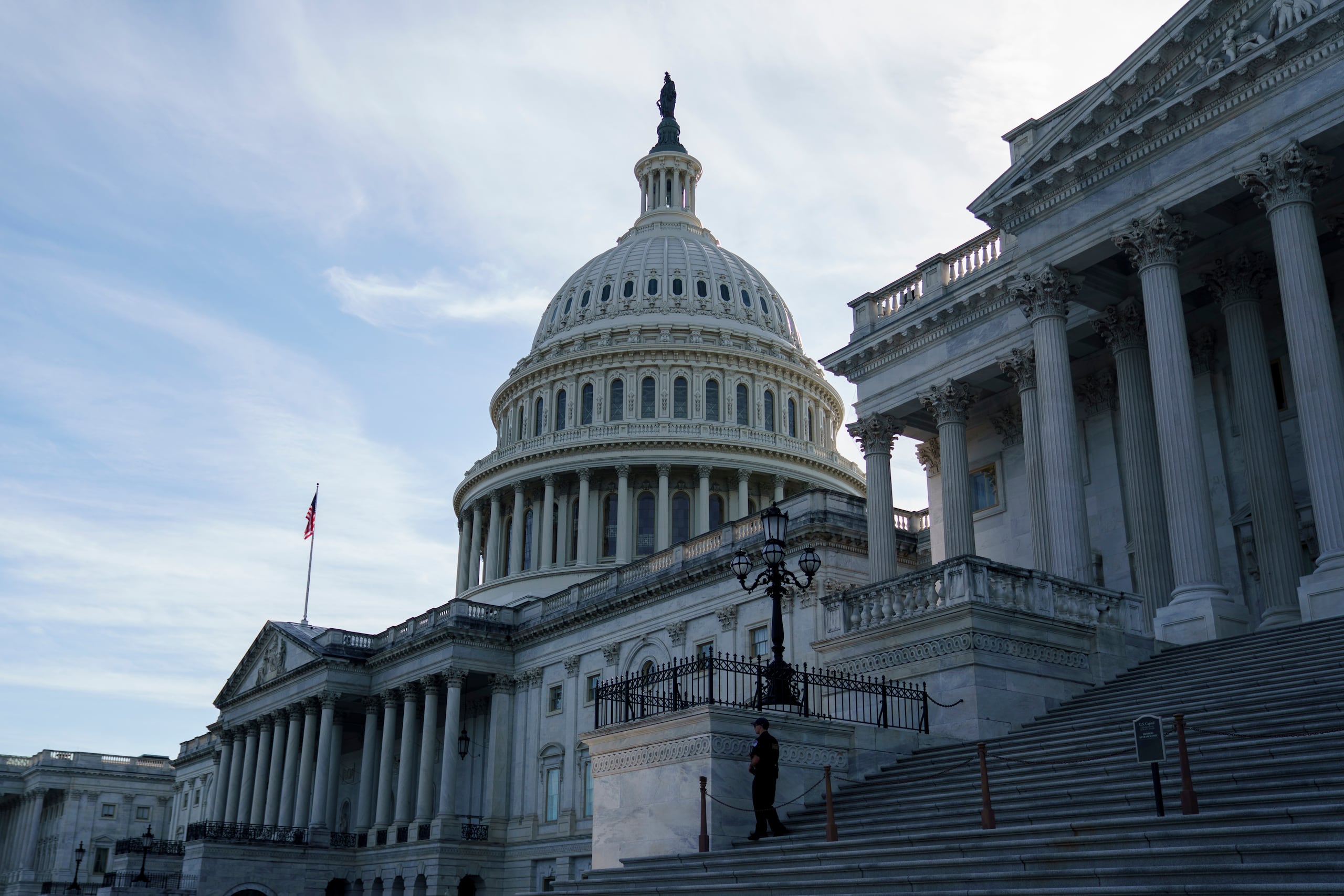 Dos propuestas, una demócrata y otra republicana, han fallado en conseguir los 60 votos necesarios para ser aprobadas en el Senado.