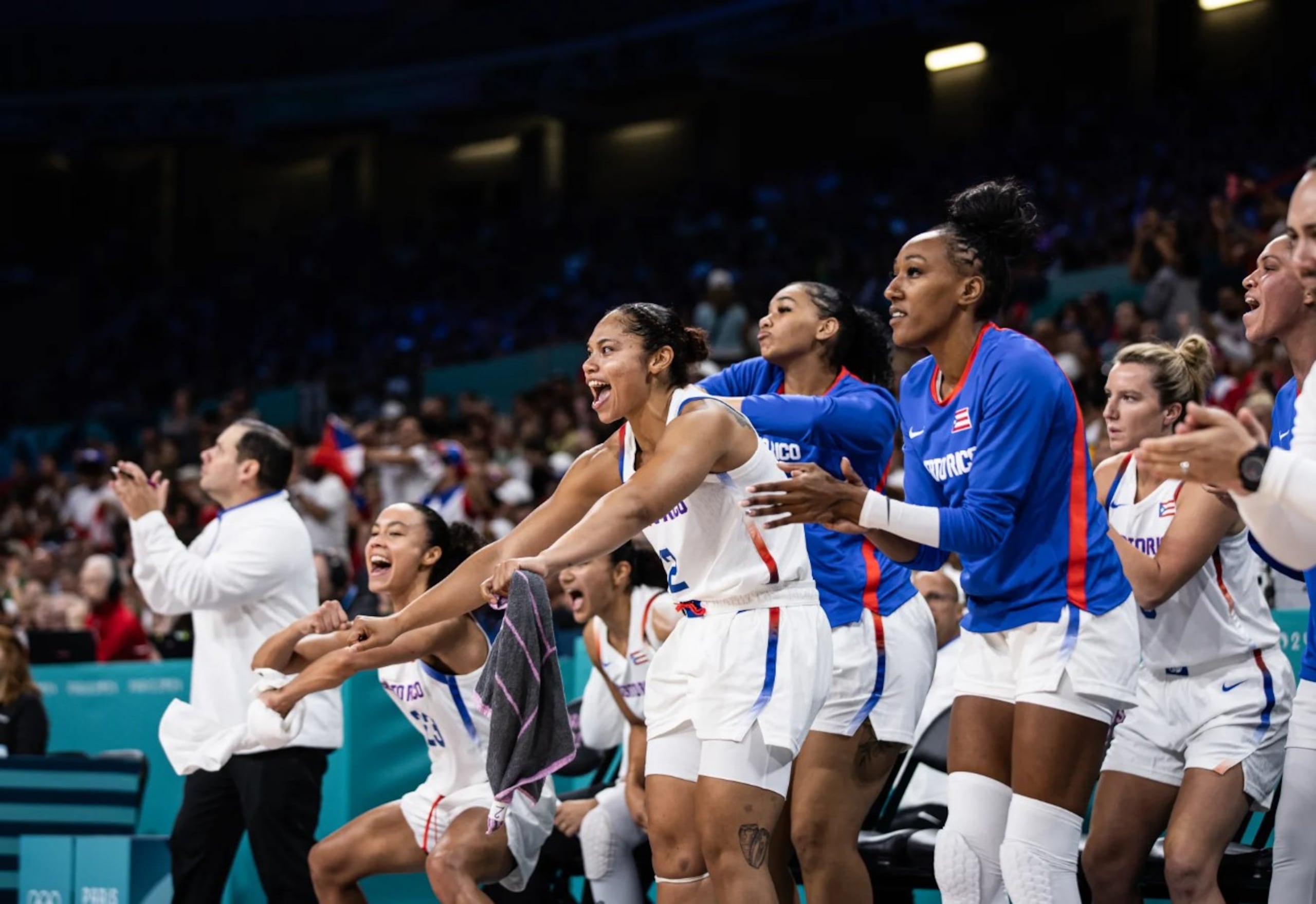 Los trabajos pretorneo y los juegos amistosos que celebró la Selección Nacional femenina han probado haber sido efectivos aunque el equipo aún anda en busca de su primera victoria olímpica. Las Guerreras han perdido dos partidos cerradamente ante equipos clasificados entre los mejores 10 del mundo.