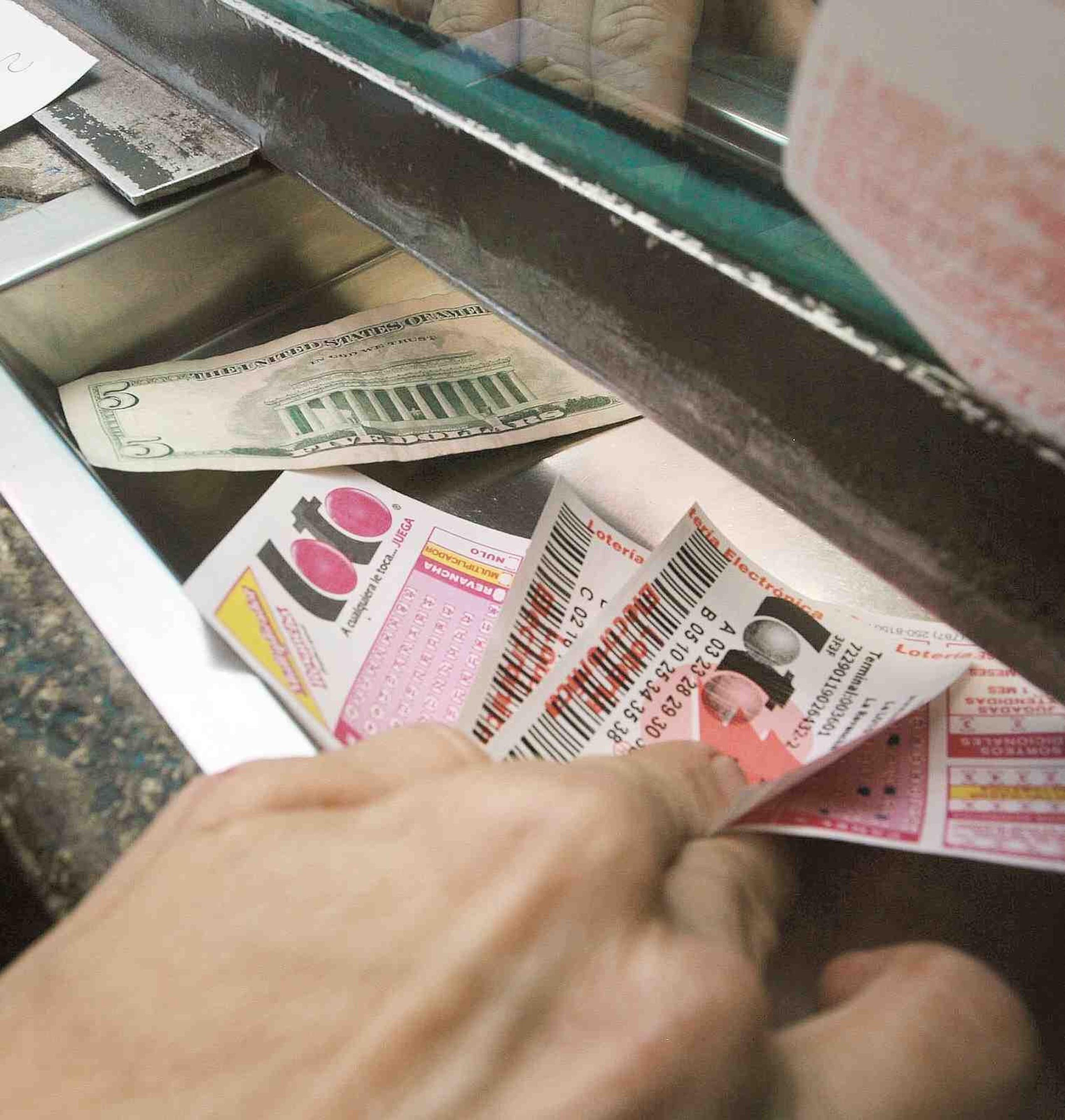 Nadie acertó anoche los números ganadores de la Loto, Revancha y Powerball. (Archivo / GFR Media)