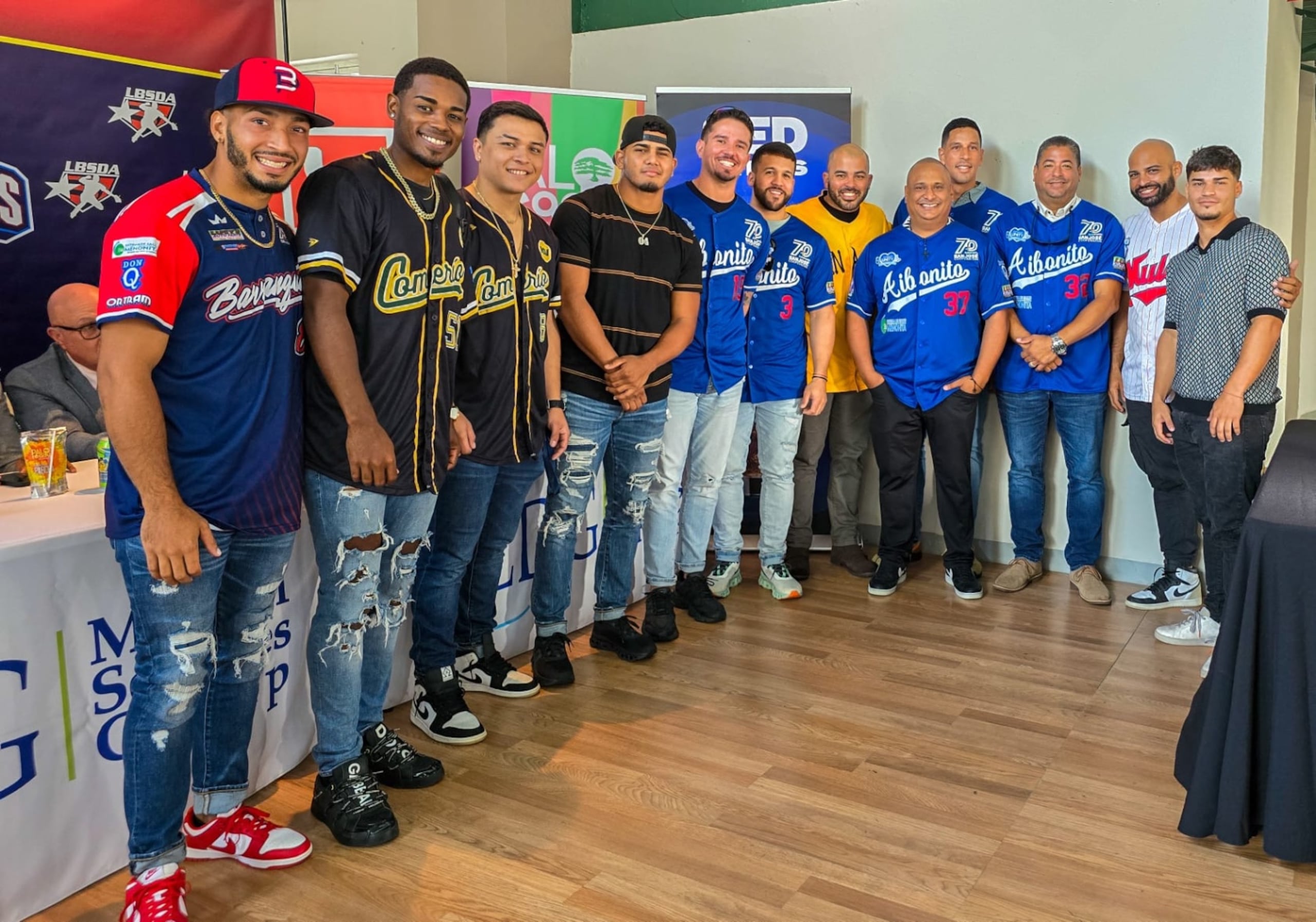 El Equipo Estrellas Caribe será dirigido por Elvin "Pachanga" Santos (37).