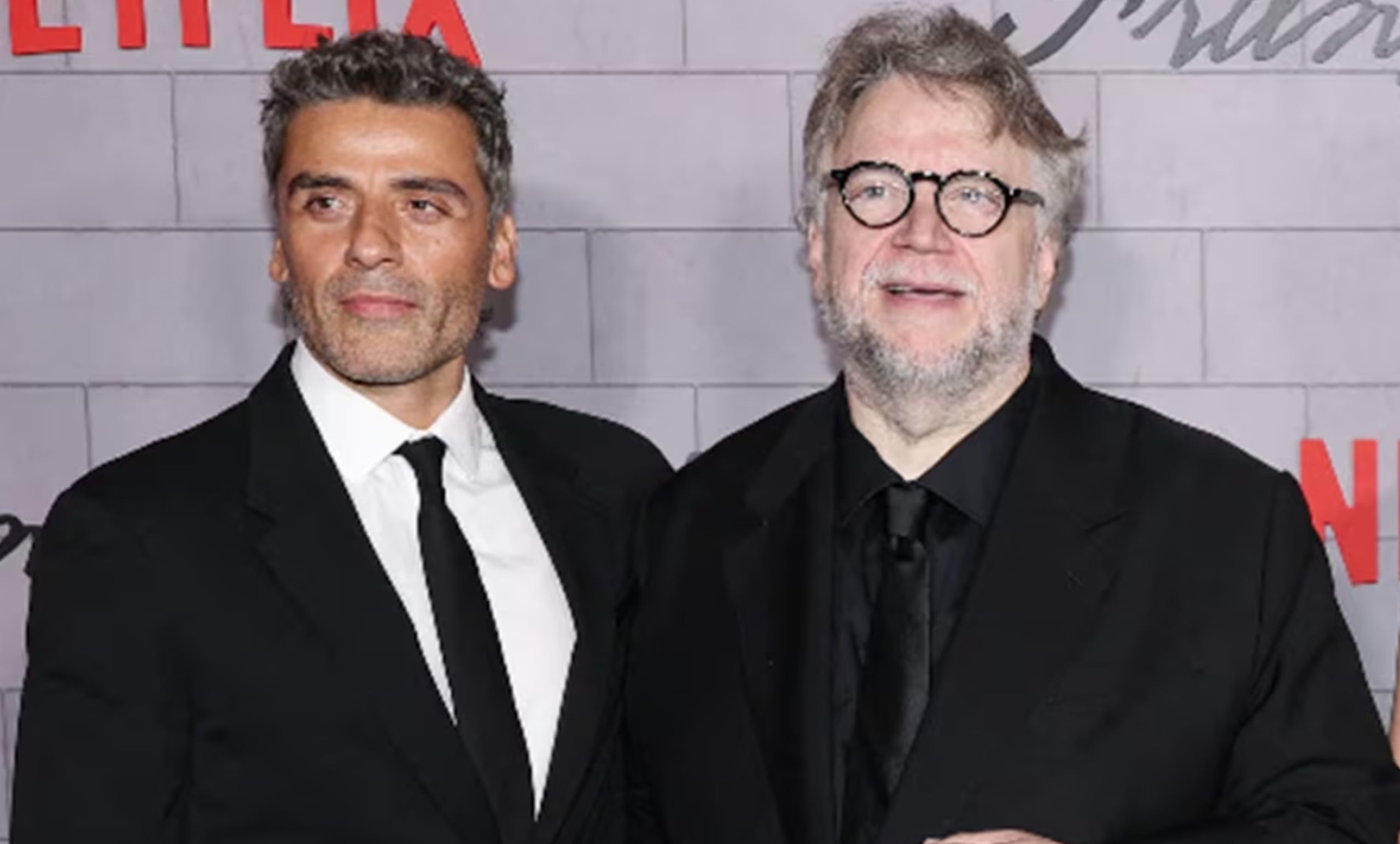 Oscar Isaac y Guillermo del Toro
