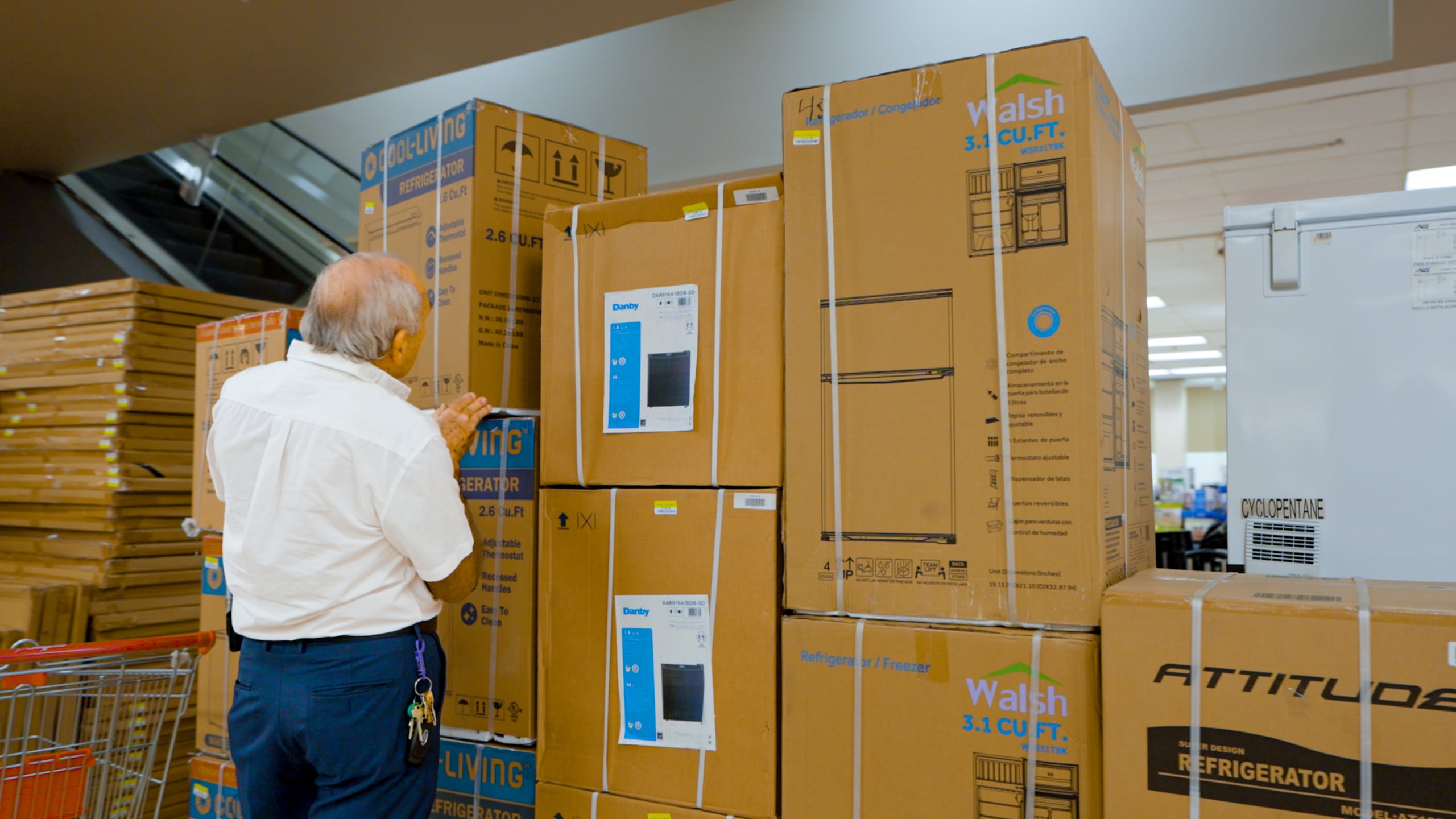 Los clientes podrán encontrar productos con descuentos de hasta 75 %.