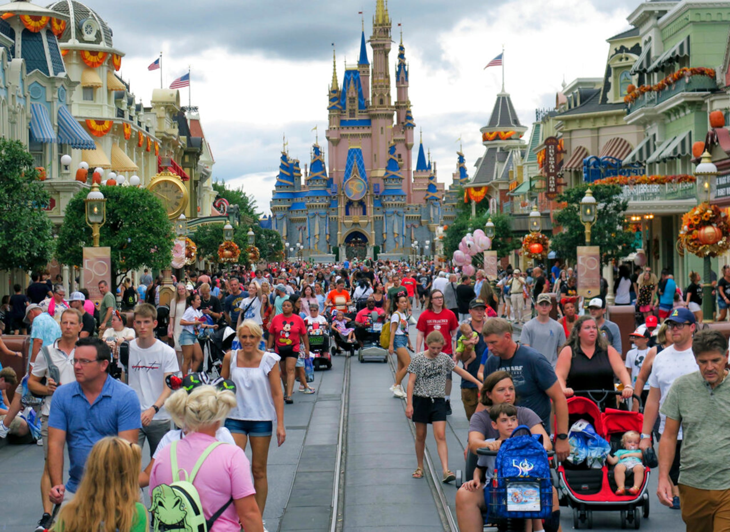 La pareja visitó Disney en 31 ocasiones.
