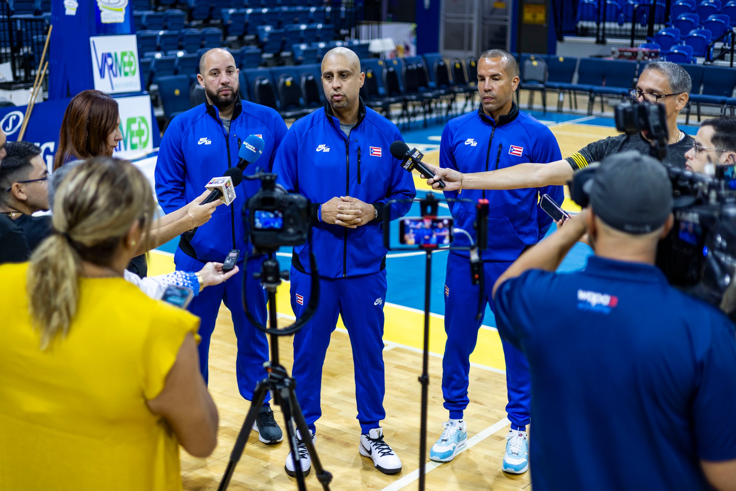 Los entrenadores del Equipo Nacional, Carlos González, Nelson Colón y Rafael 'Pachy' Cruz conversaron hoy con la prensa sobre los trabajos que están realizando en la preparación del conjunto para la Copa del Mundo.
