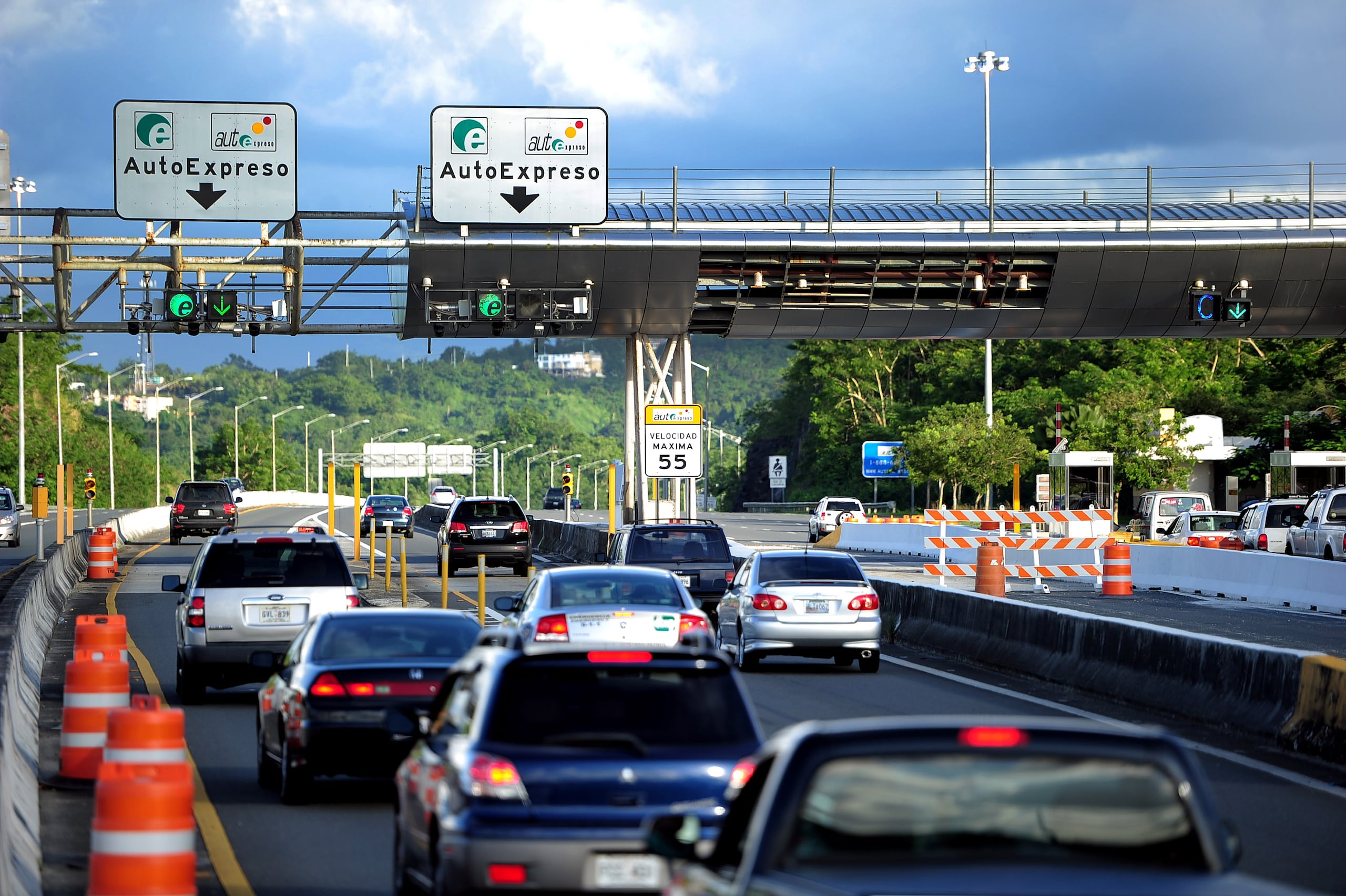 "Autoexpreso no envía mensajes solicitando pagos ni información personal a los ciudadanos".