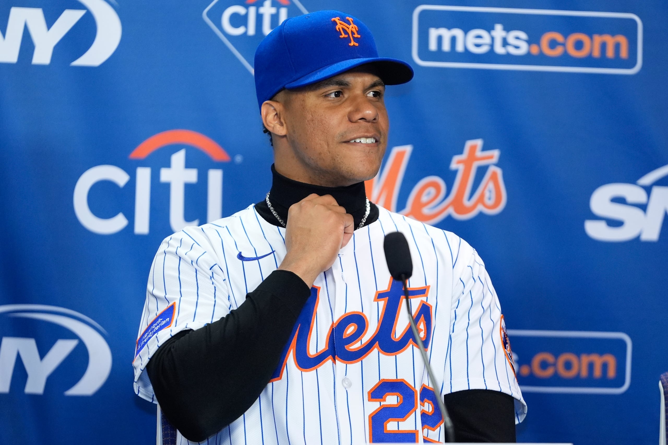 Juan Soto fue presentado el jueves como jugador de los Mets de Nueva York.