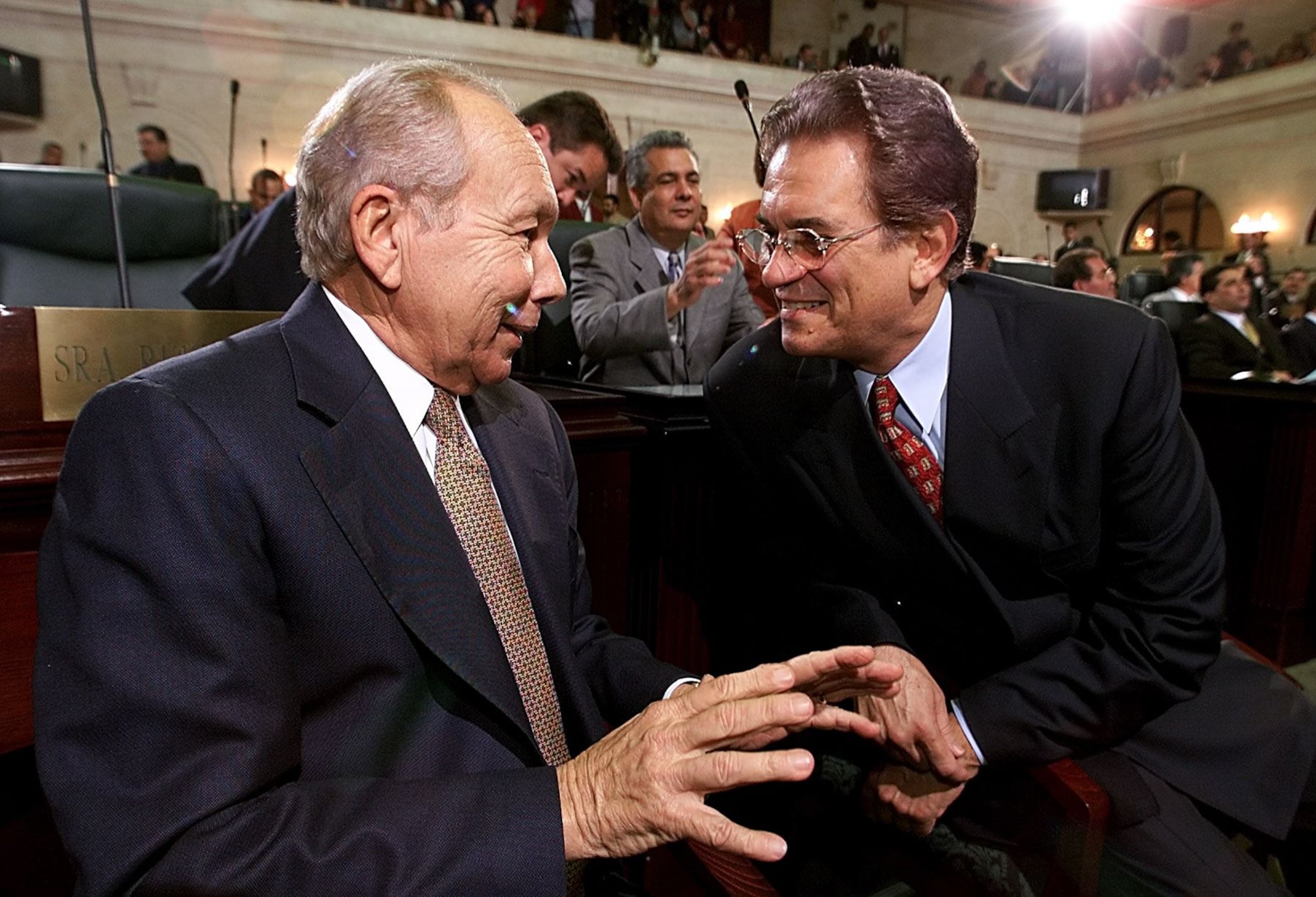 Jarabo colaboró con Hernández Agosto cuando dirigió la campaña a la gobernación de Aníbal Acevedo Vilá en el 2008 y cuando dirigió la del candidato a comisionado residente Rafael Cox Alomar en el 2012.
