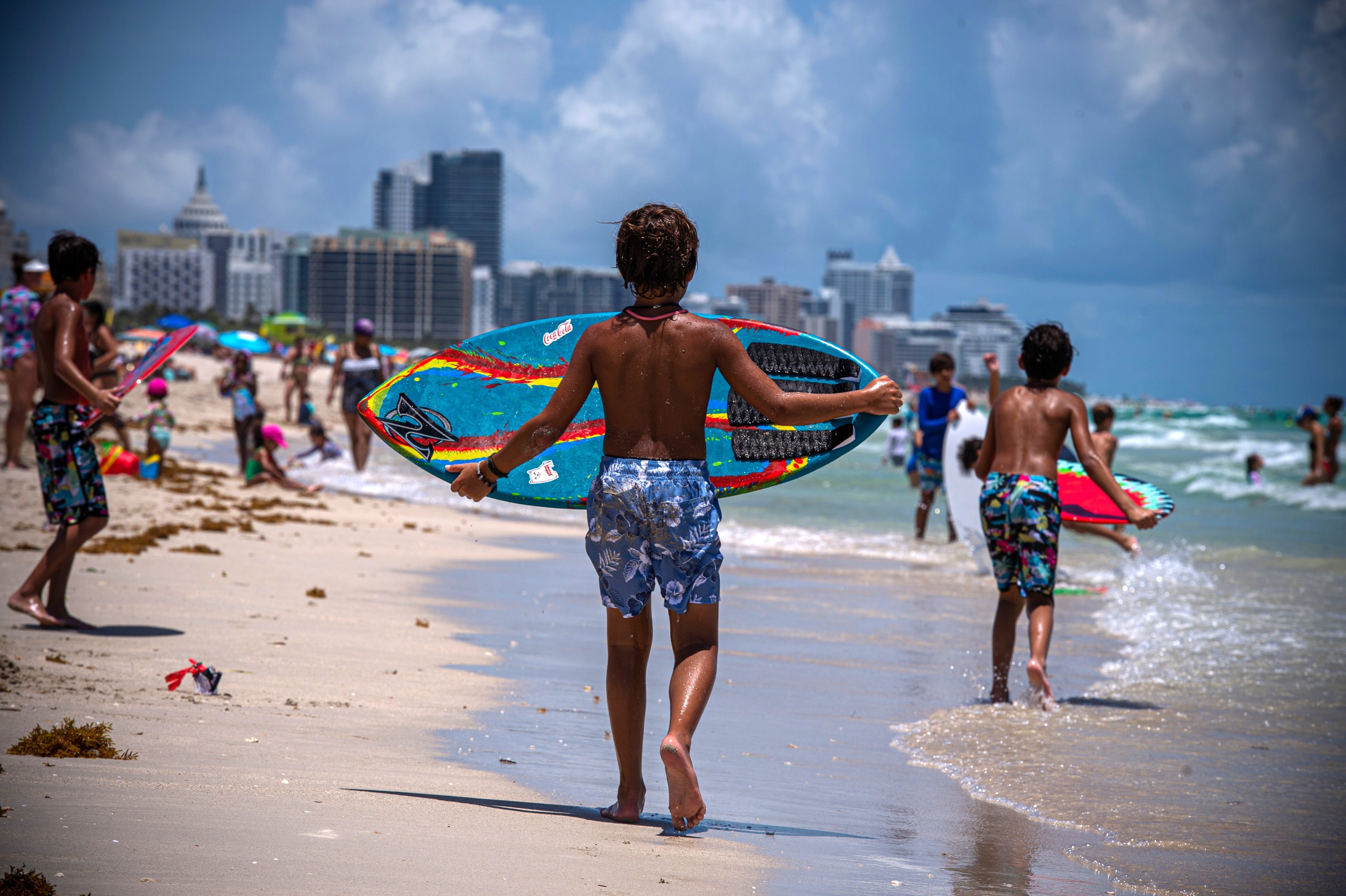 Imagen de la cobertura de: Julio rompe récord de calor en Estados Unidos, según reportes